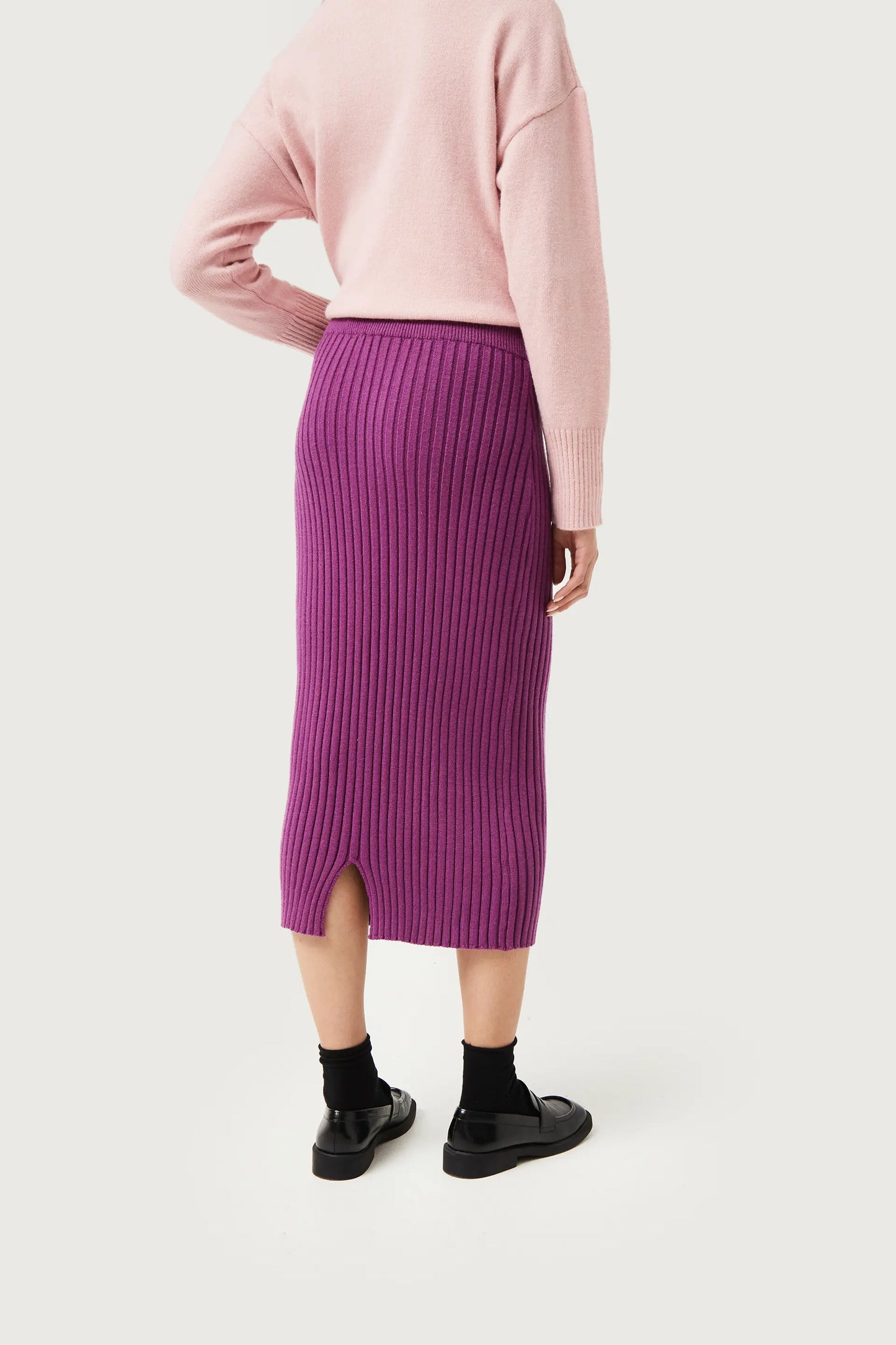Falda midi de punto morada