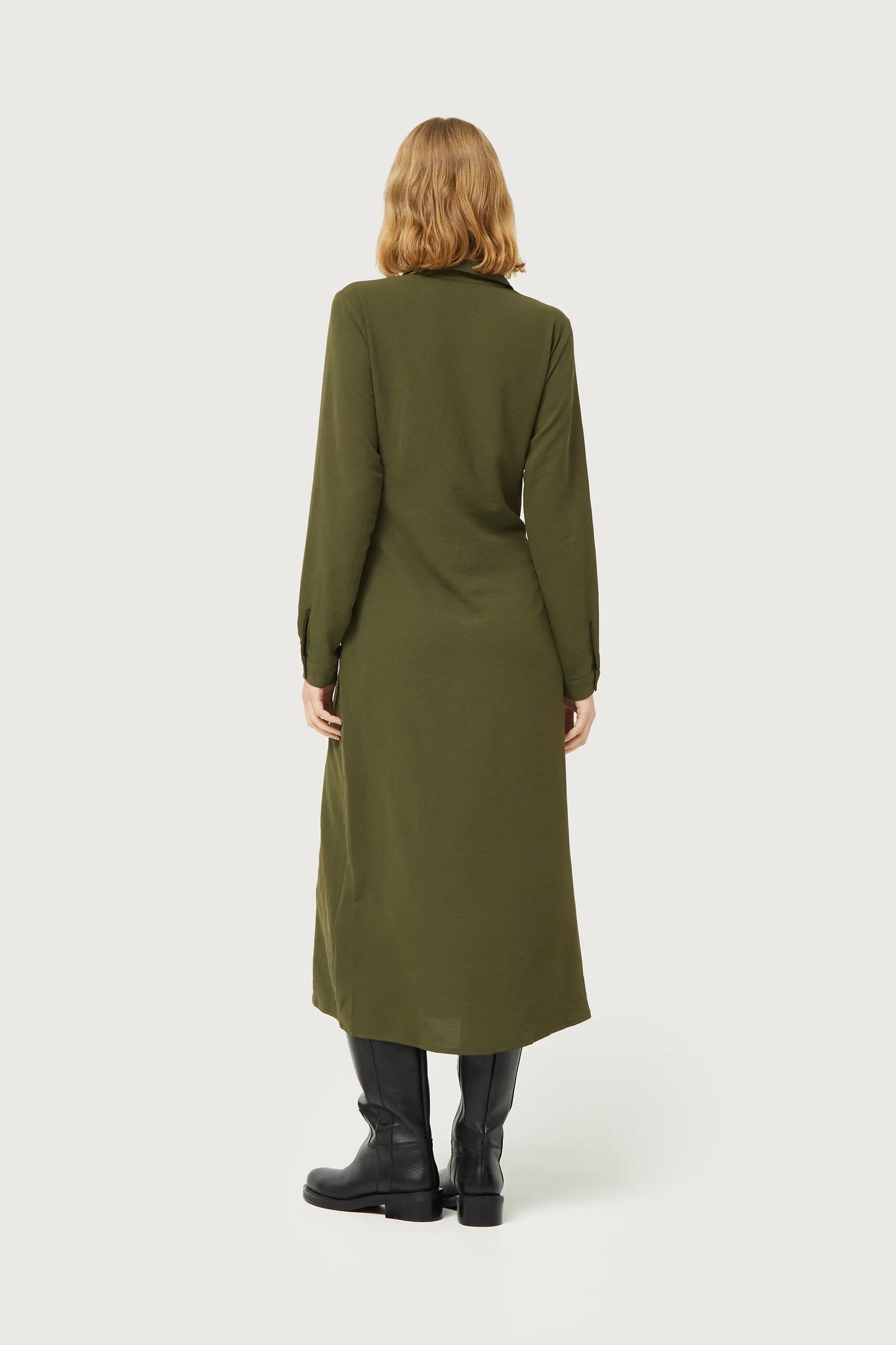 Vestido midi camisero verde caqui
