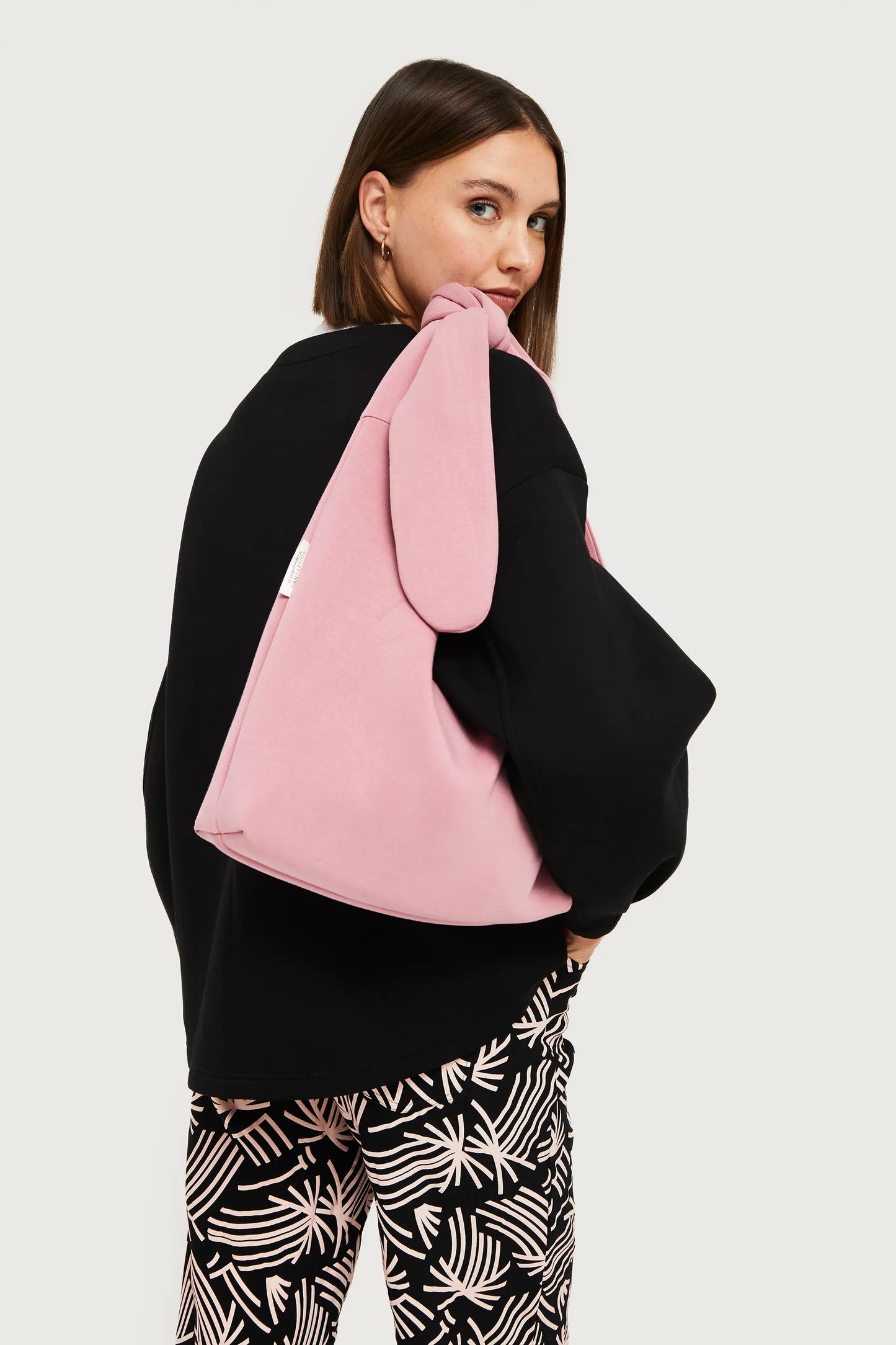 Bolso hombro de neopreno rosa