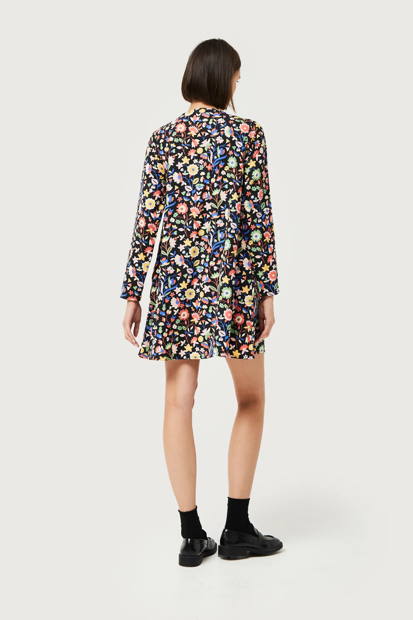 Small floral print short dress