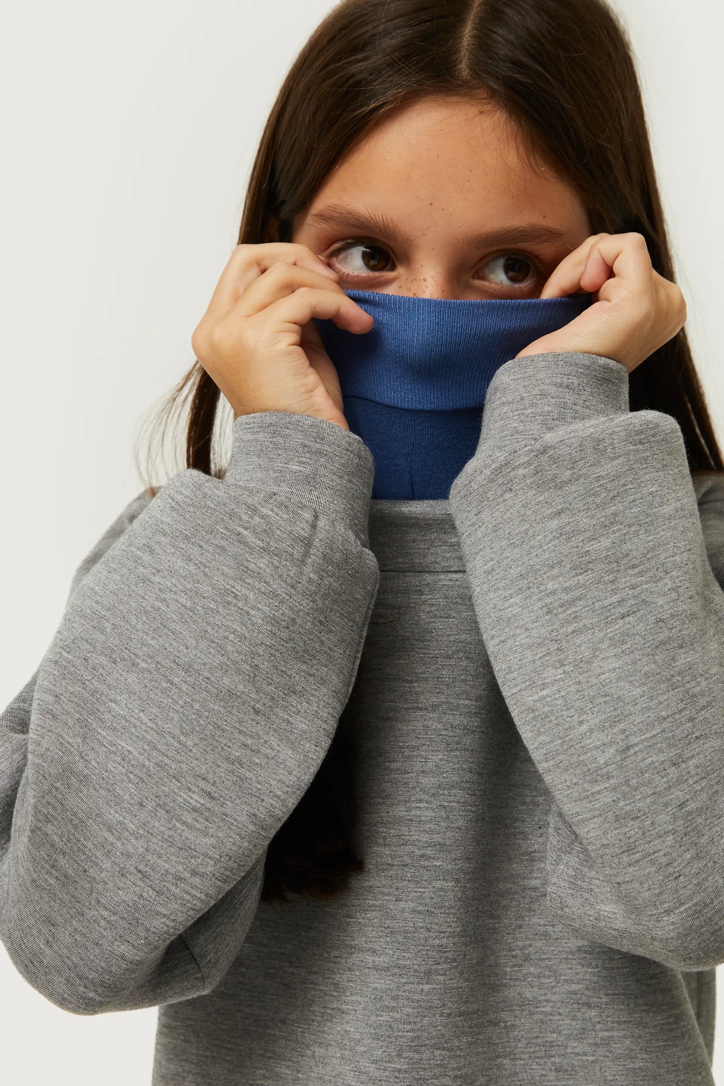 Sudadera de niña de neopreno gris