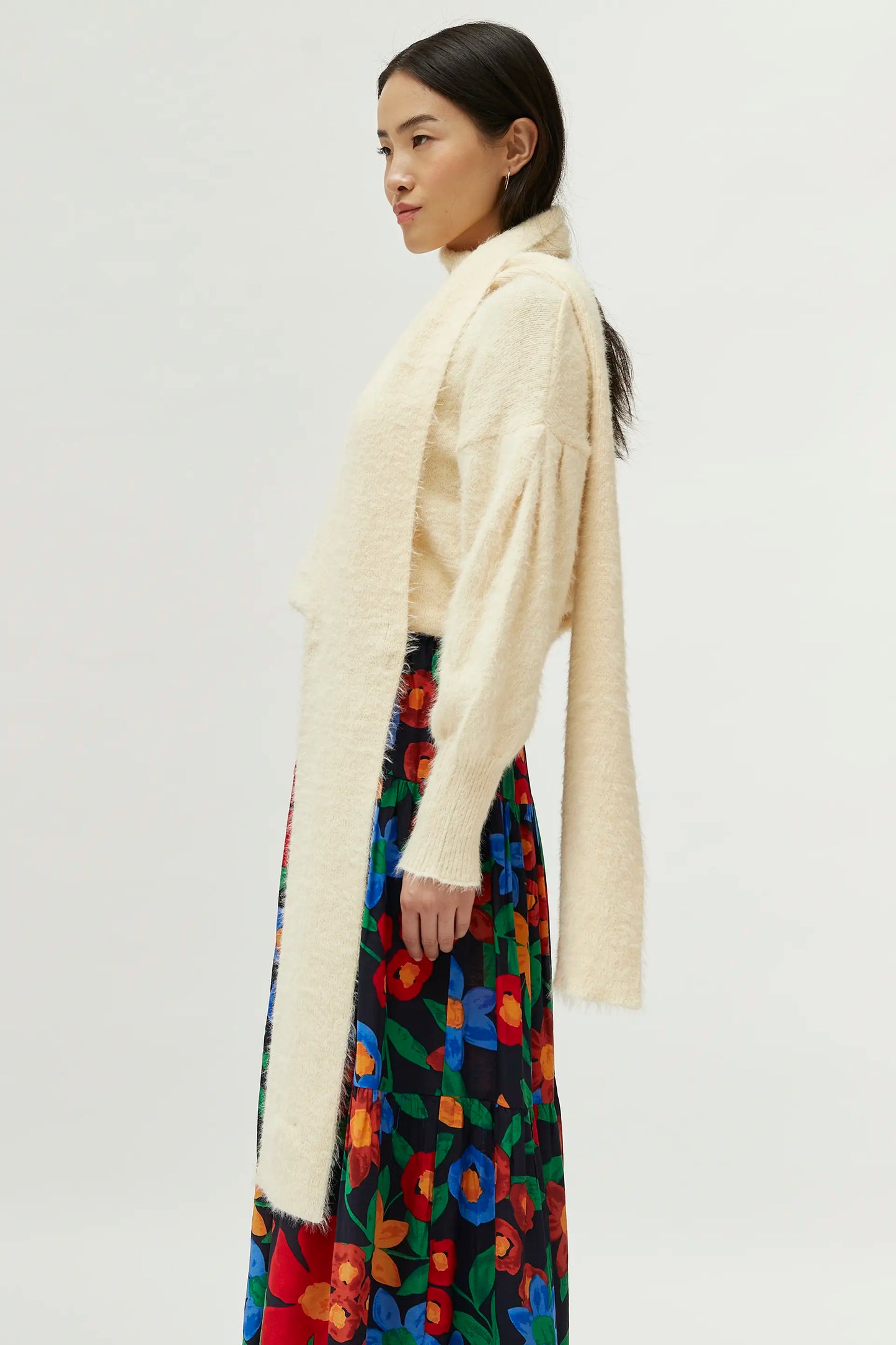 Bufanda de punto con textura blanca