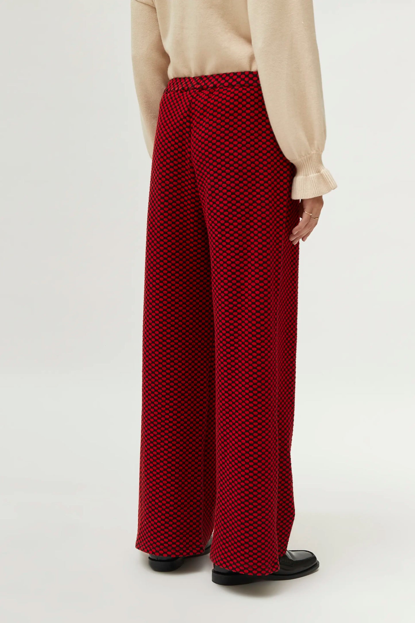Red jacquard printed knit pants