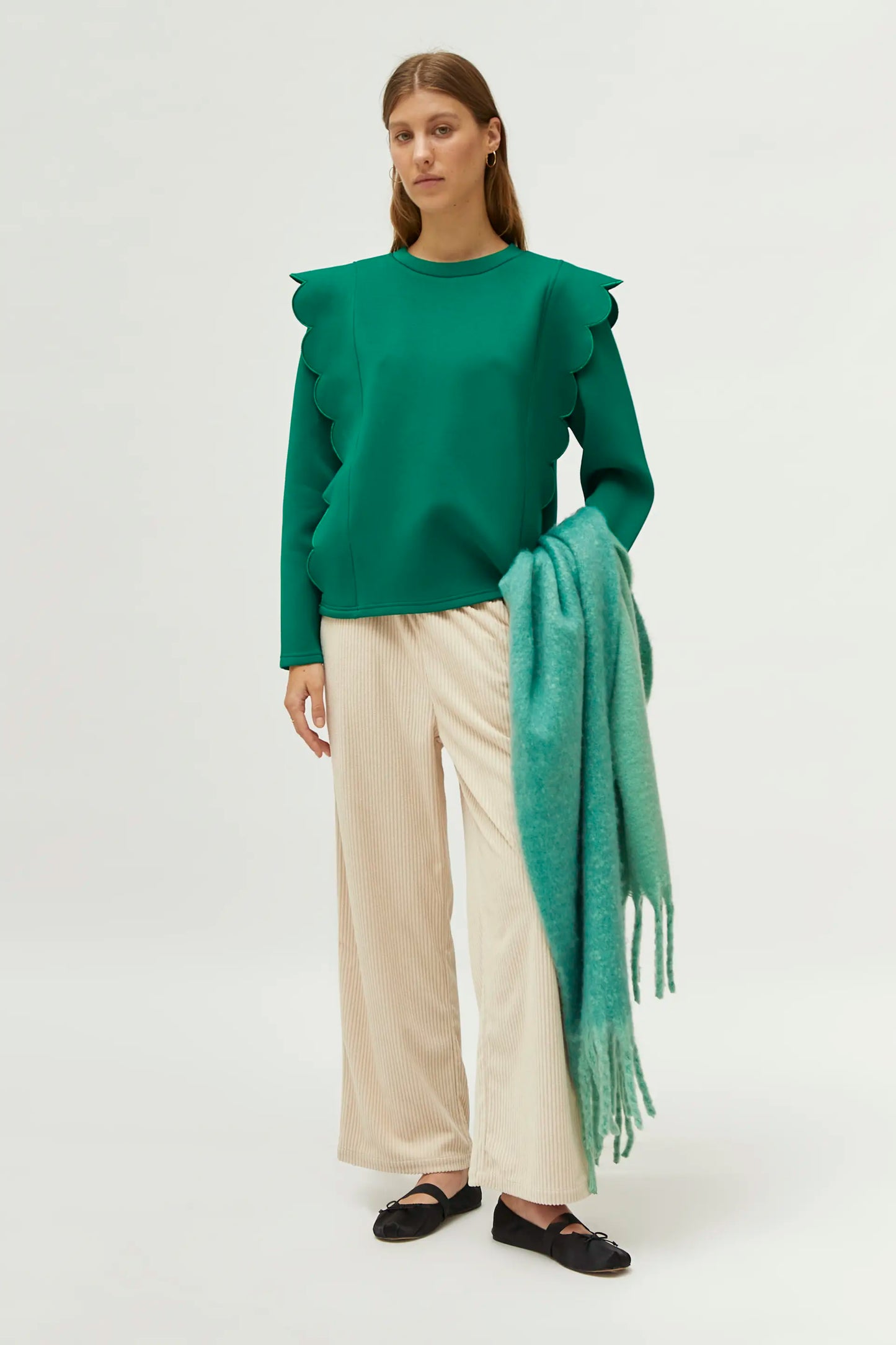 Sudadera detalle ondas verde