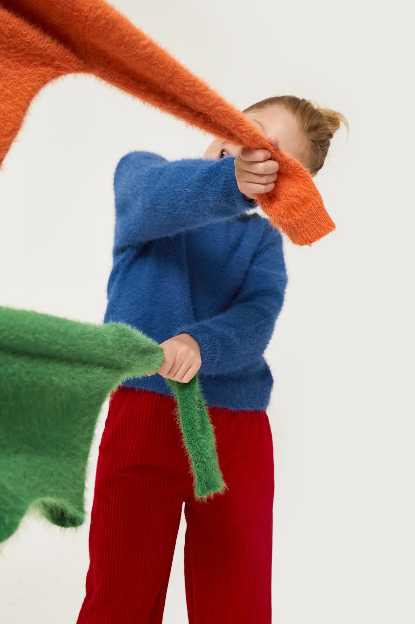 Jersey de niña de punto con textura azul