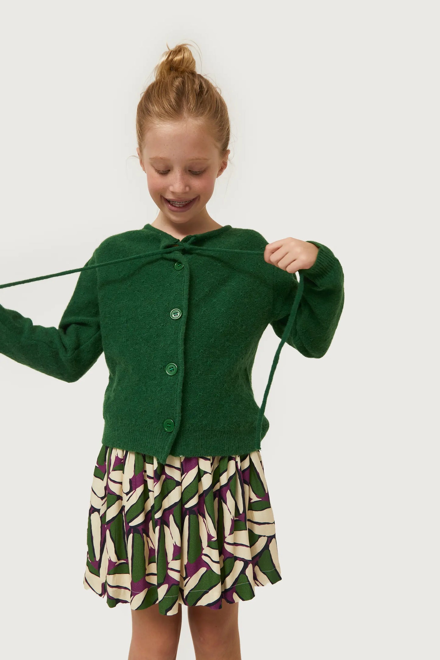 Green geometric print girl's short skirt