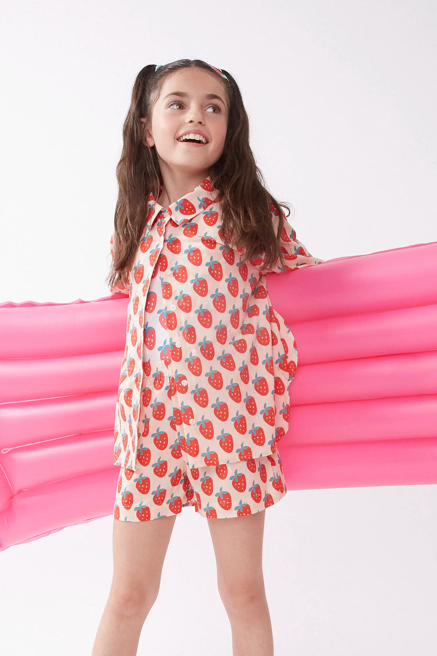 Shorts unisex estampado Strawberry Beach