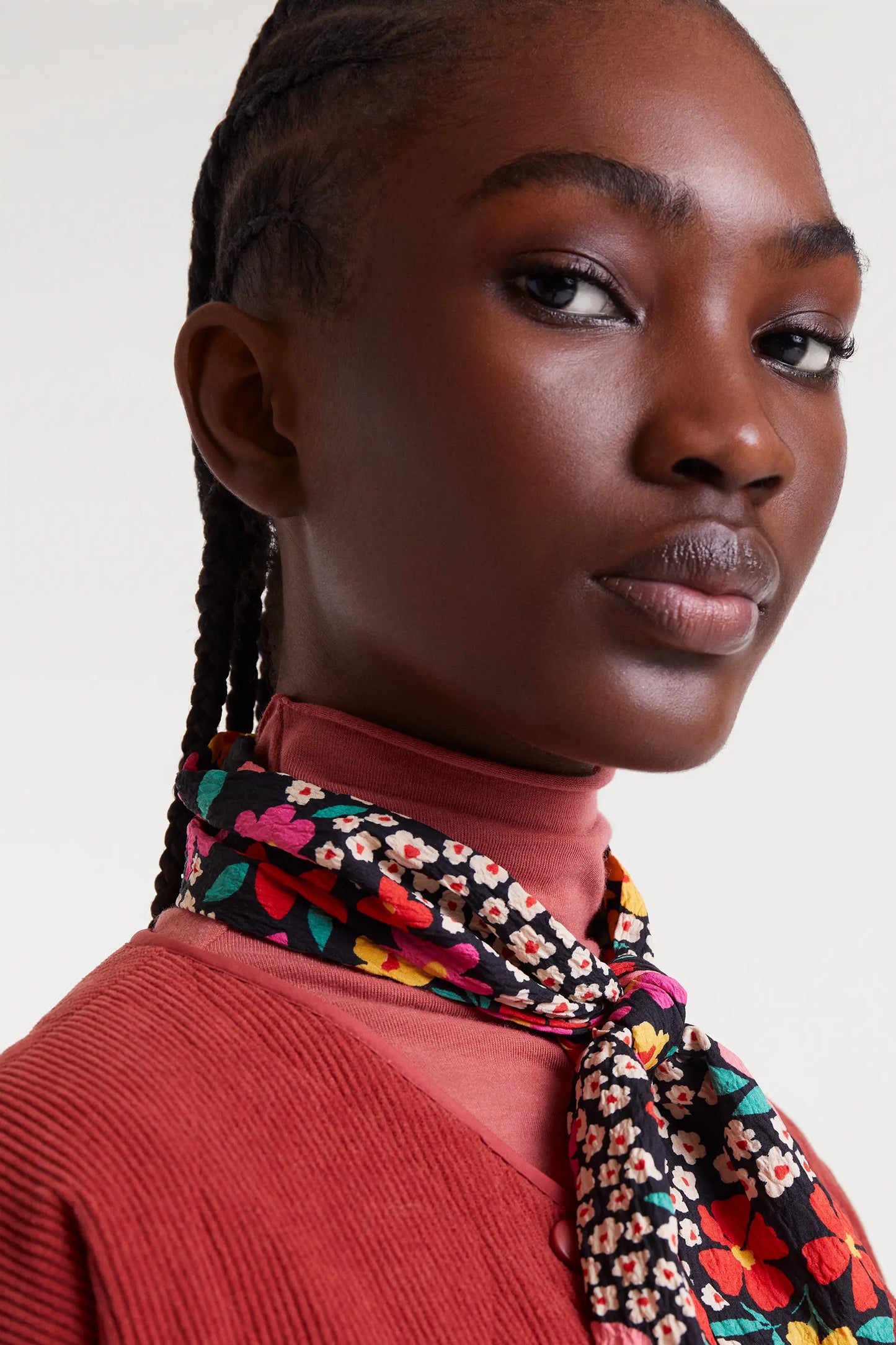 Giardino print scarf