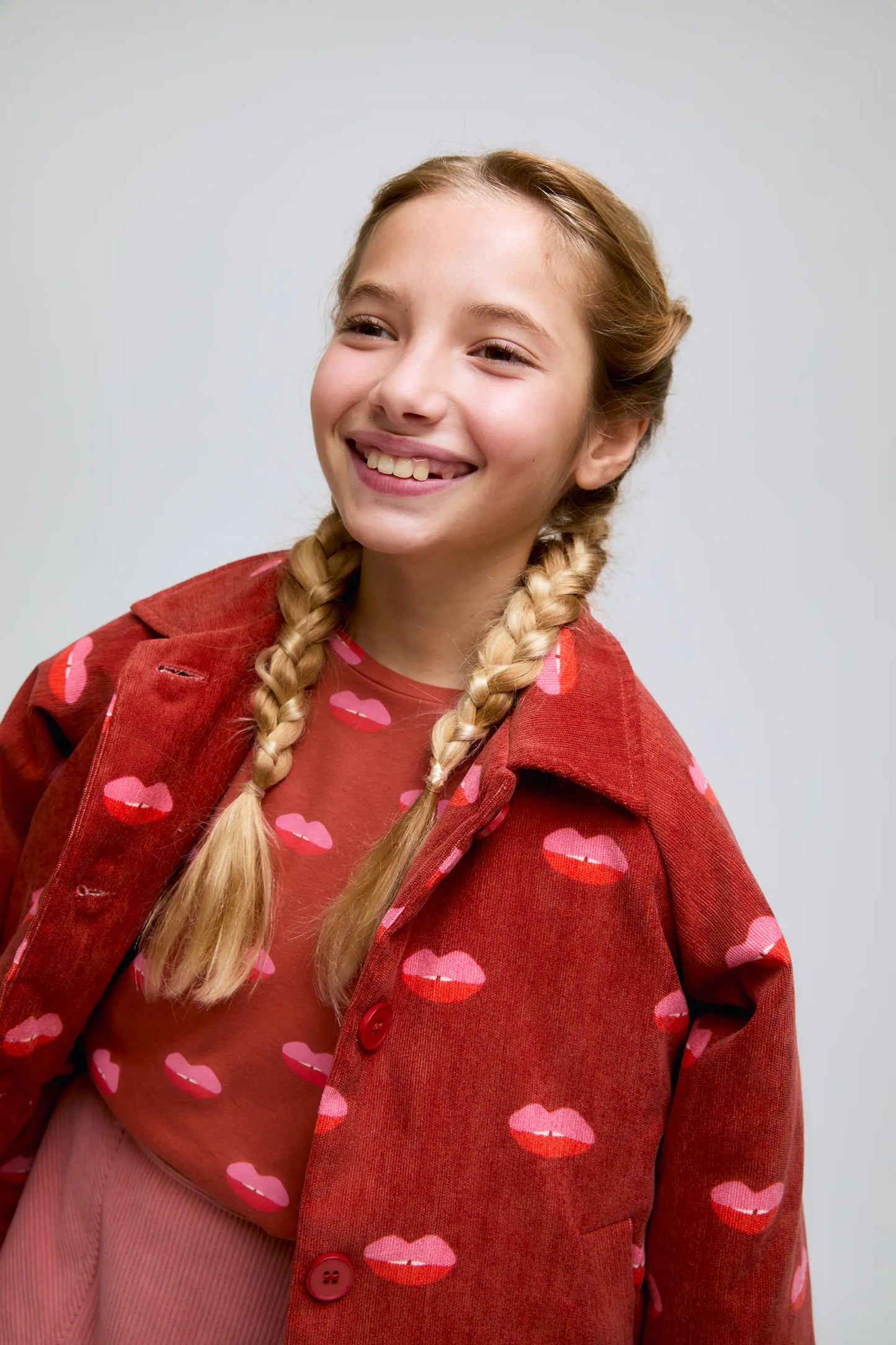 Girls' long-sleeved T-shirt with Lips print