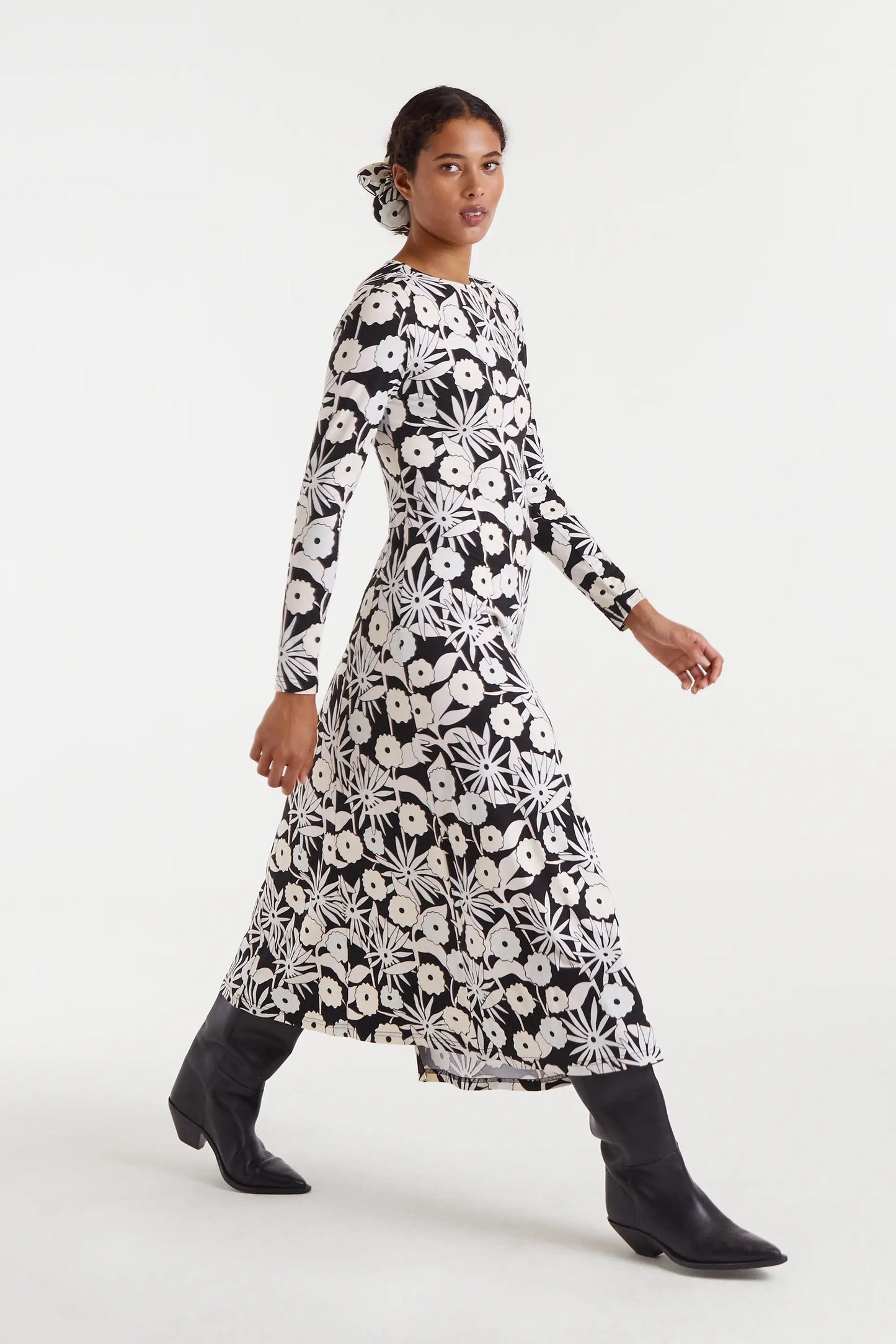 Abito lungo con stampa tofu