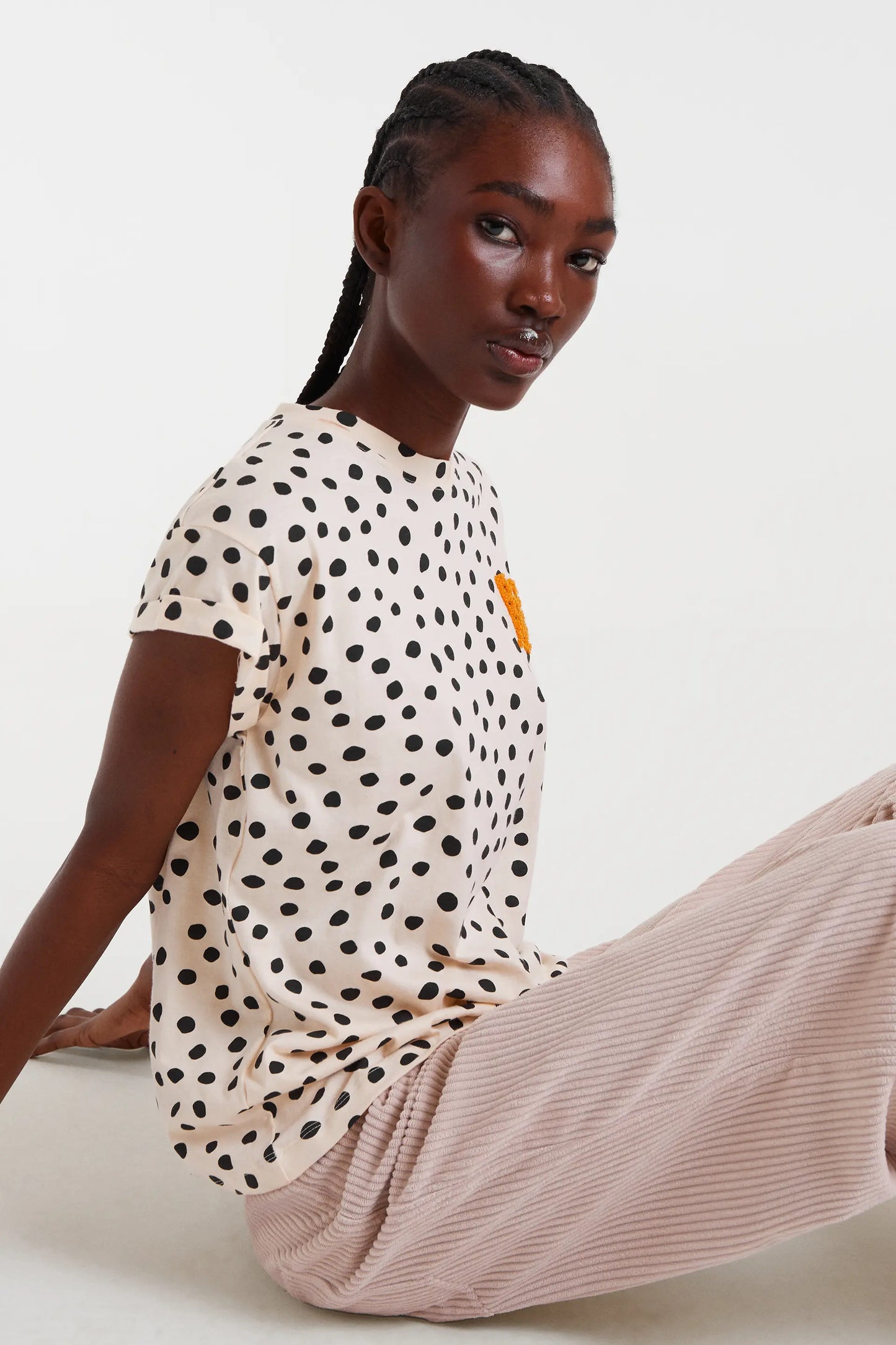 100% cotton T-shirt with Tano Dots print