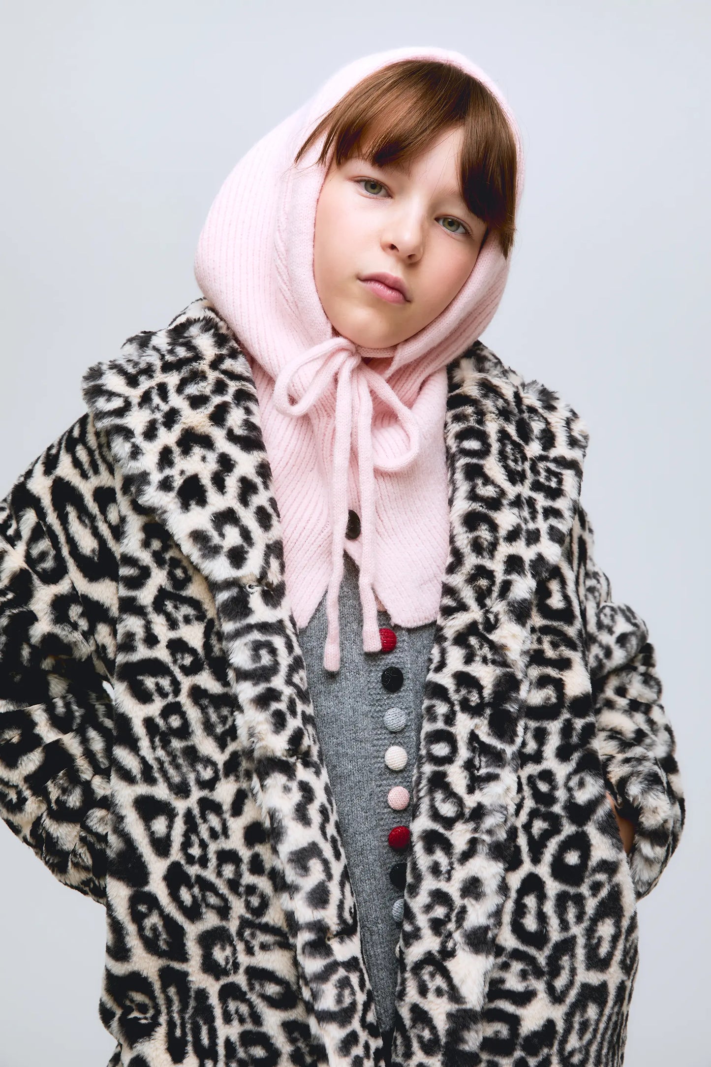 Cappotto in pelliccia sintetica da bambina con stampa animalier