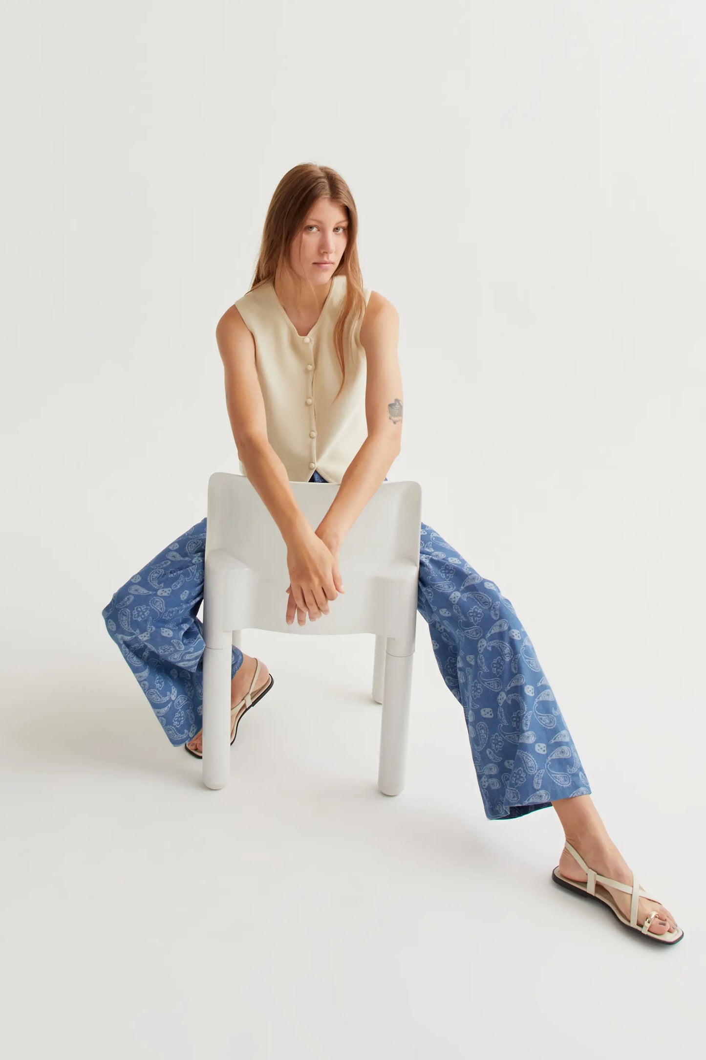 Top chaleco punto beige