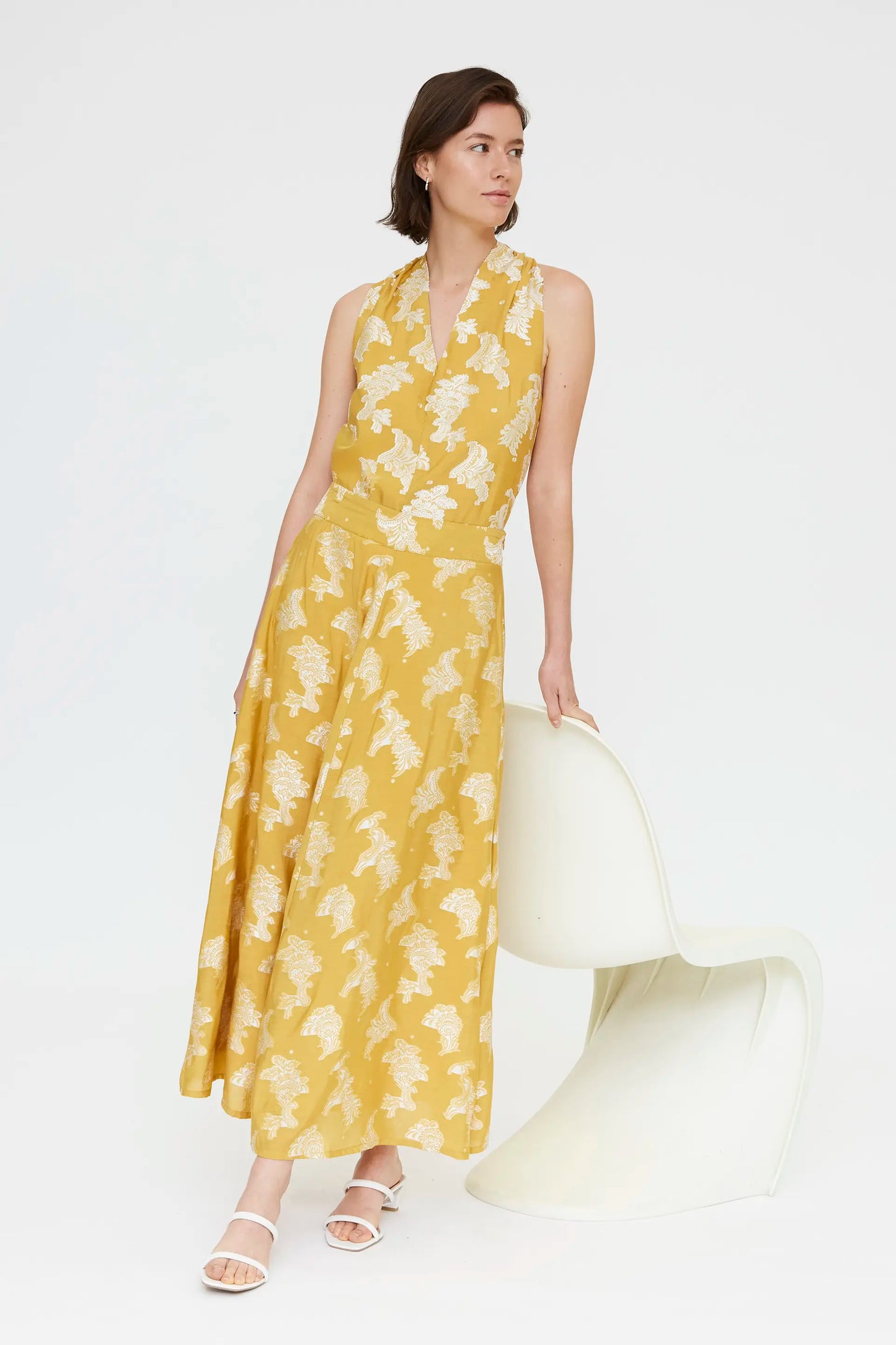 Top con stampa gialla