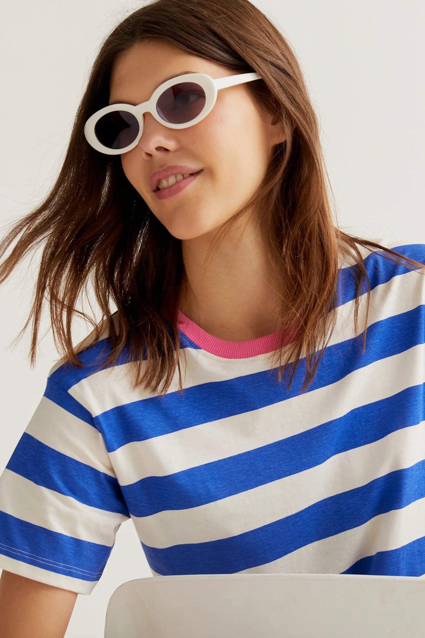 T-shirt with blue and white striped print
