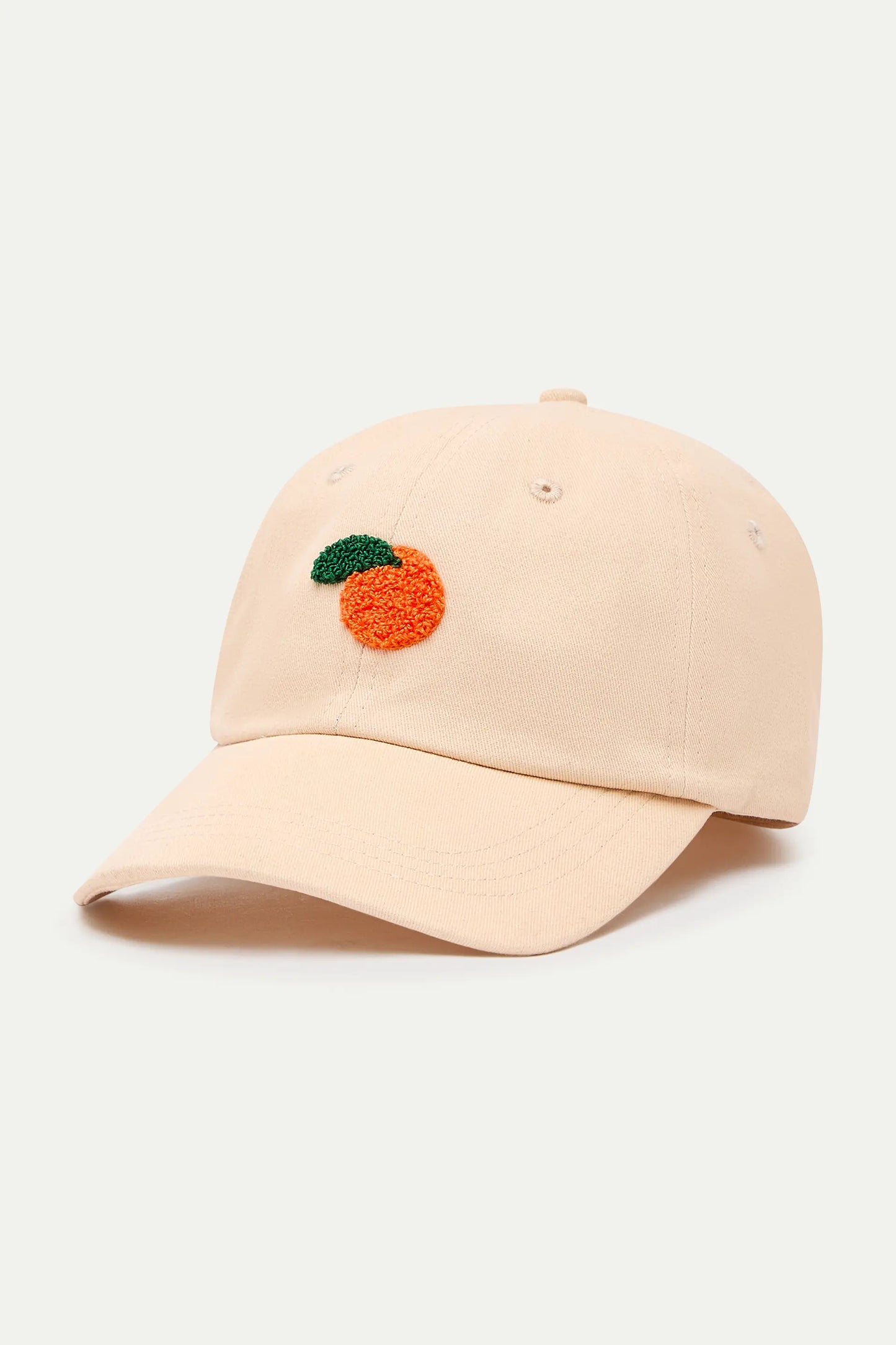 Gorra camel con bordado de naranja