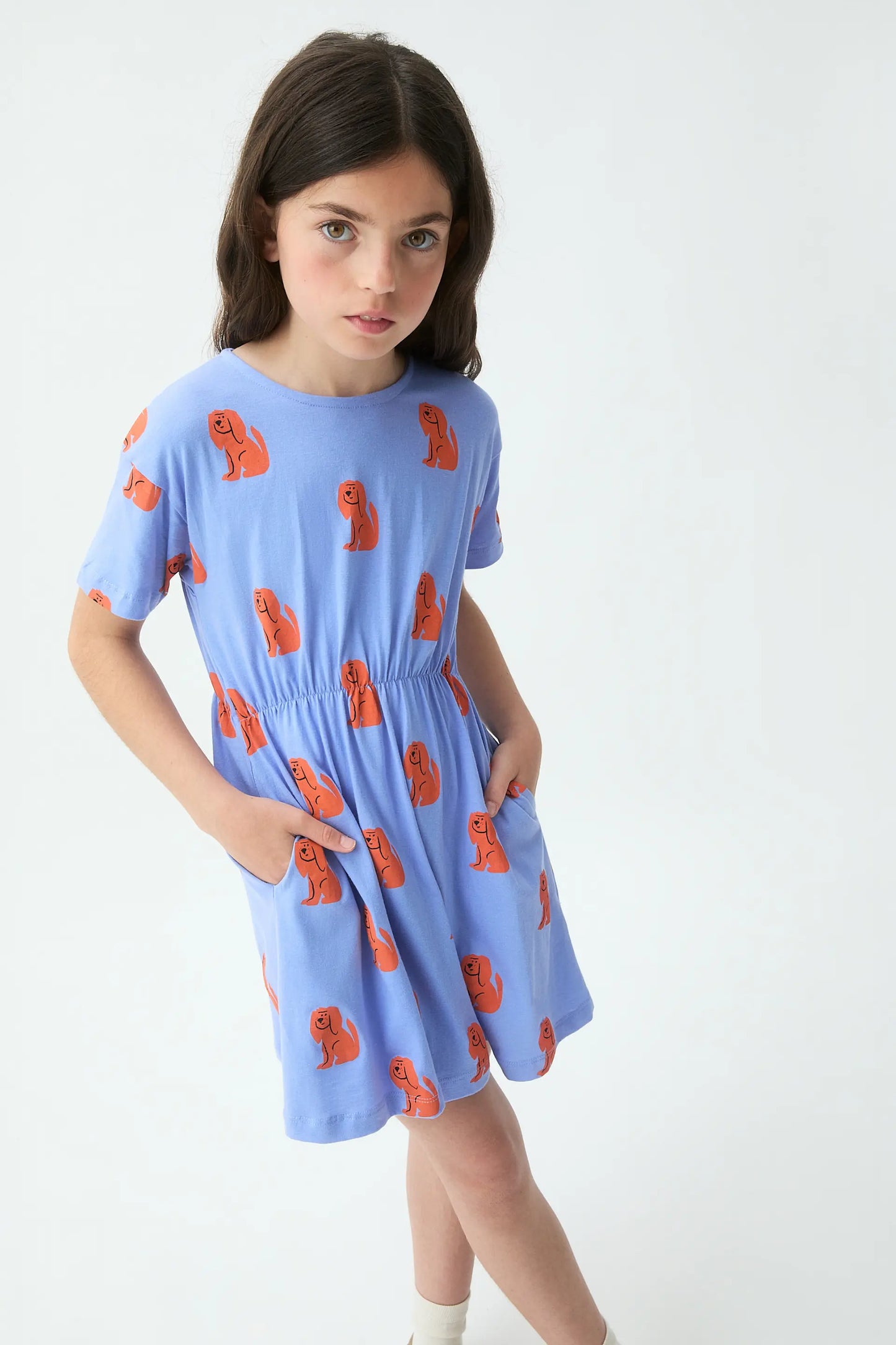 Vestido corto de niña con estampado de perrito
