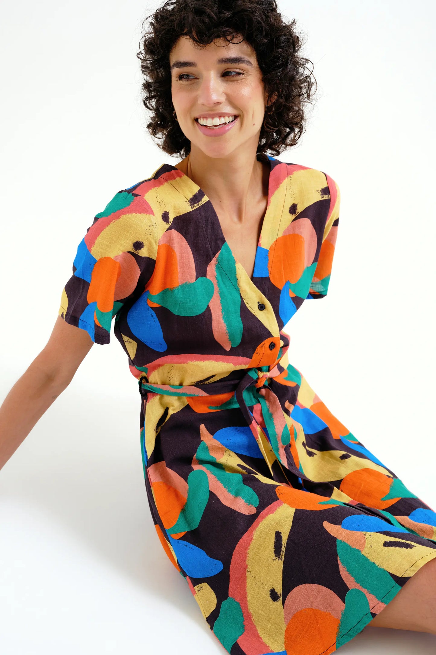 Vestido corto con estampado Tutti Frutti Big