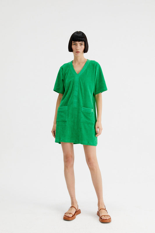 Vestido corto en tejido toalla verde
