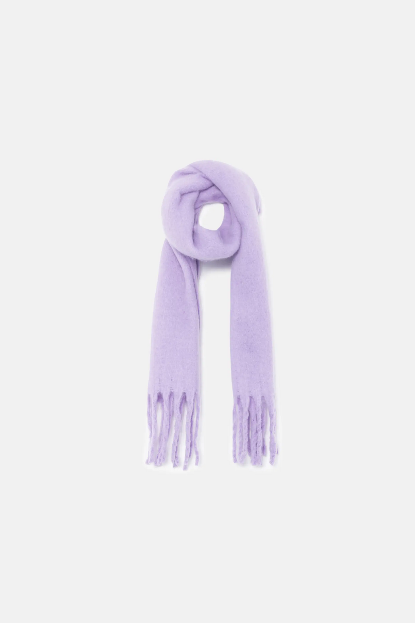 Bufanda de punto con flecos lila