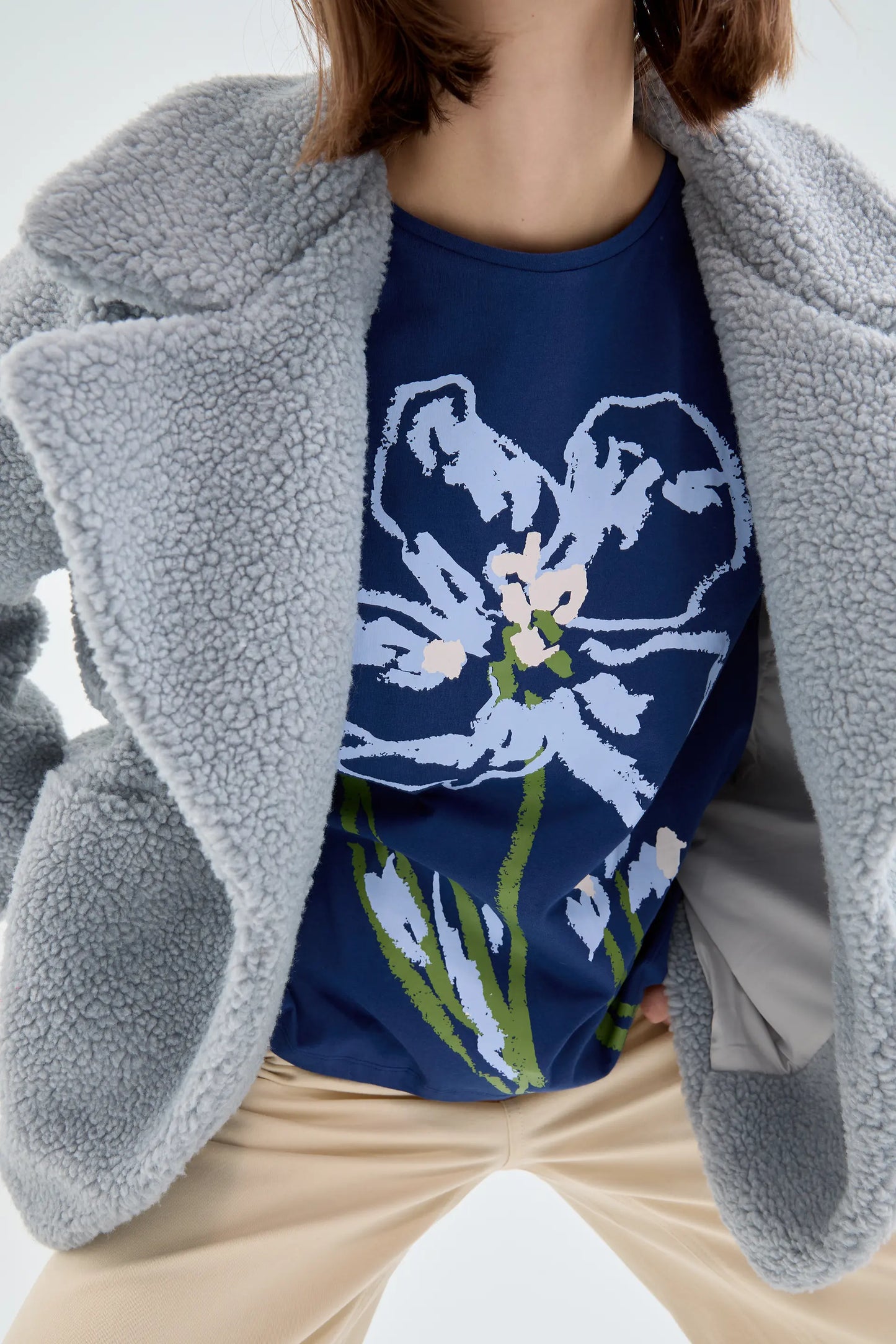 Camiseta de algodón con gráfica floral