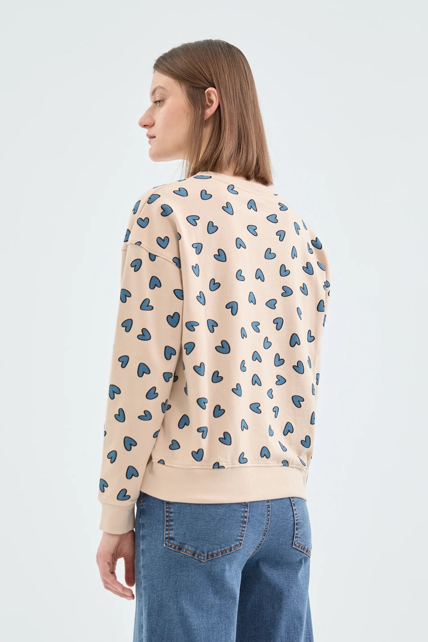 Plush sweatshirt with heart print