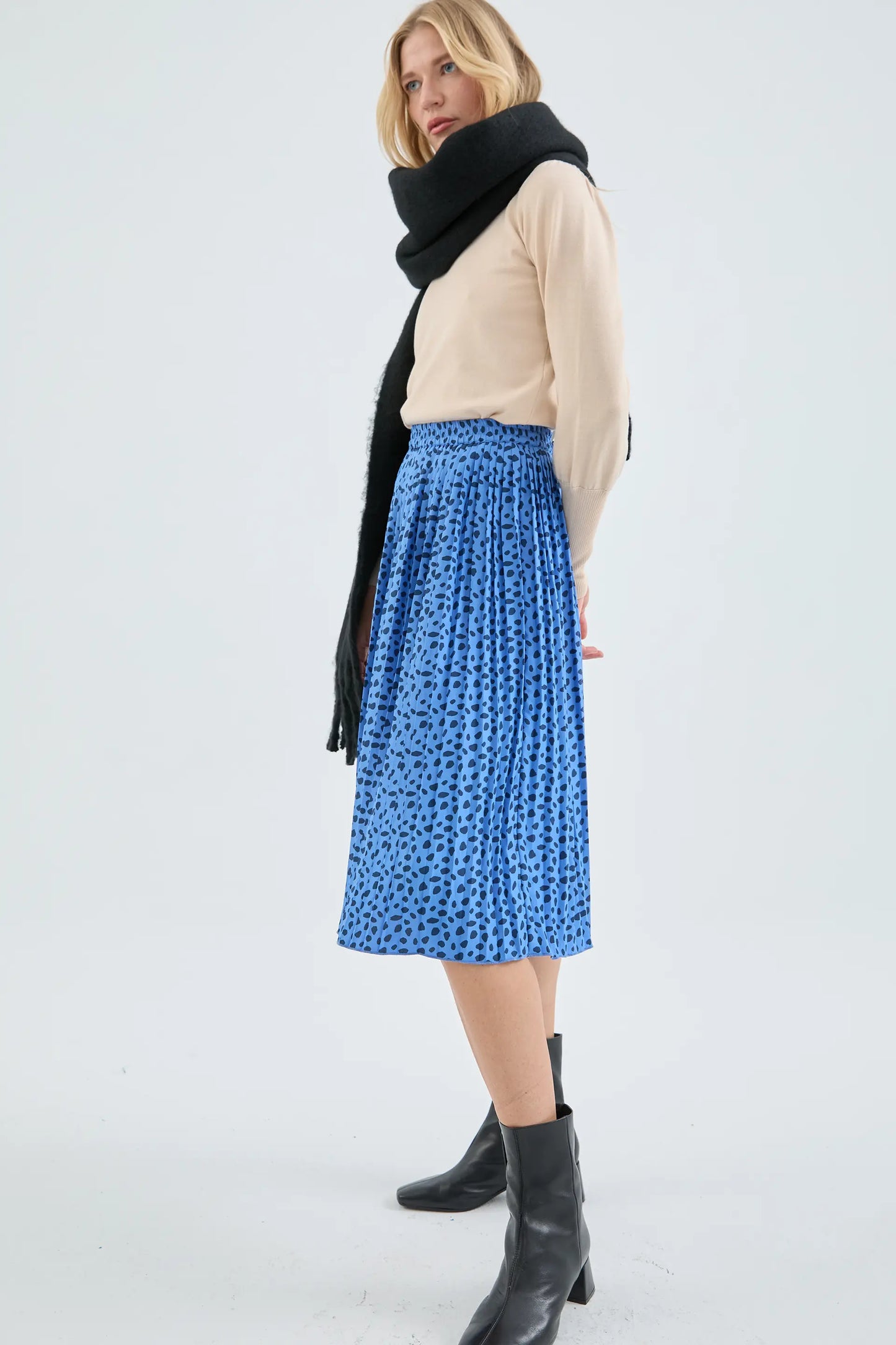 Blue Polka Dot Print Pleated Midi Skirt