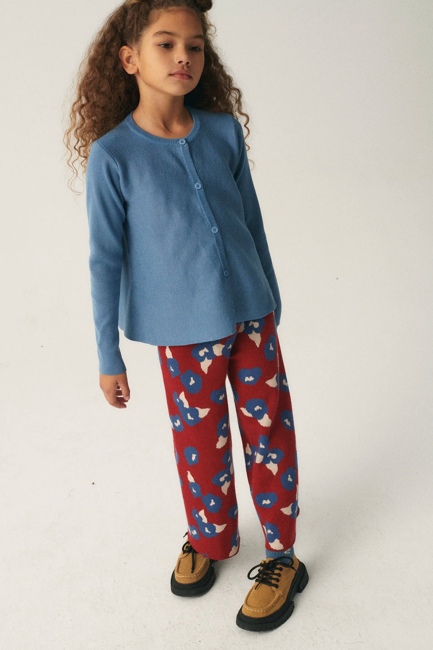 Girl's knitted pants with flower print