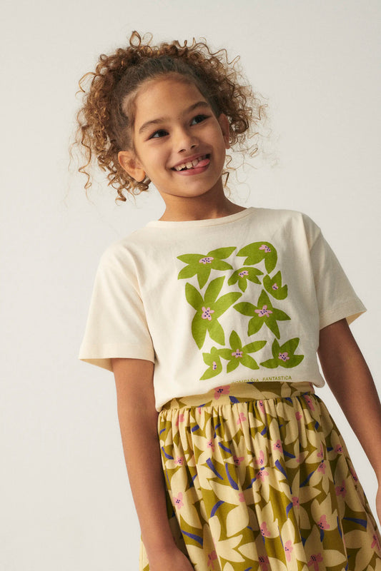 Falda corta de niña con estampado floral verde