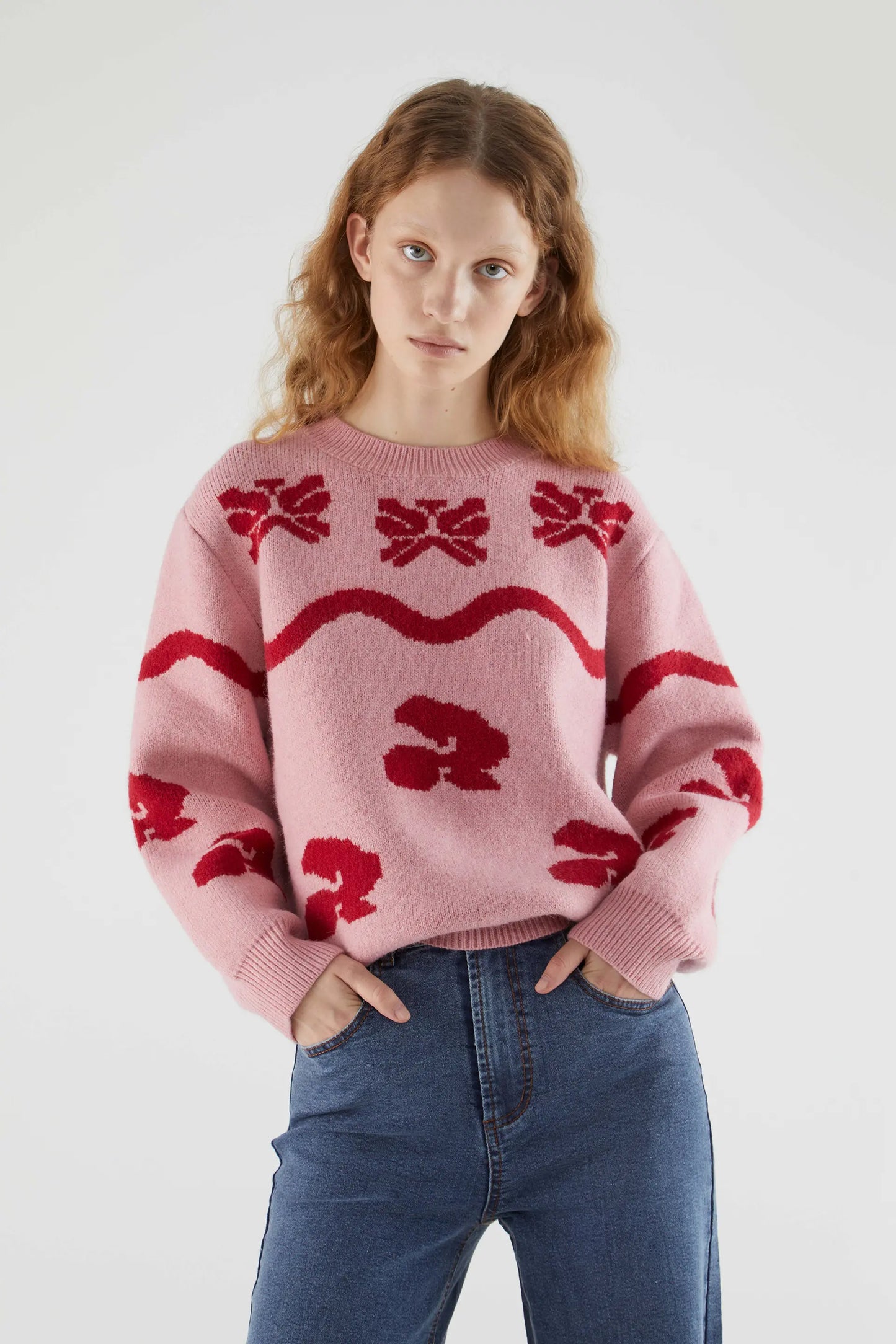 Jacquard knit sweater with pink motifs