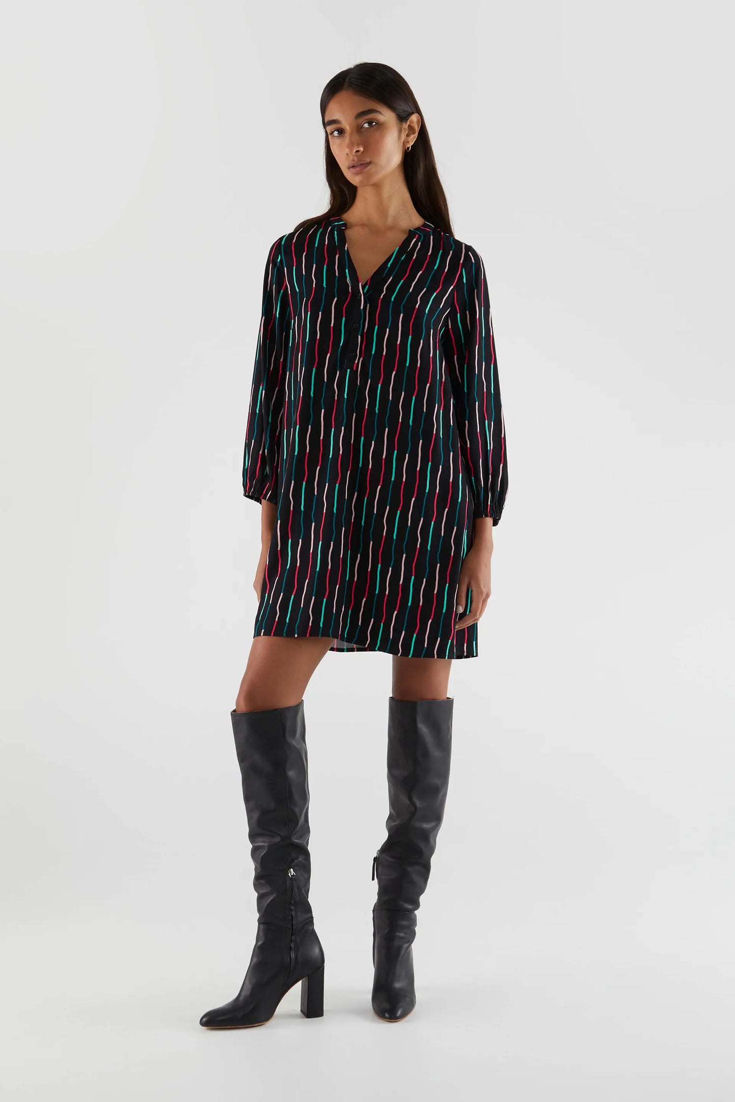 Short black striped print shirt dress