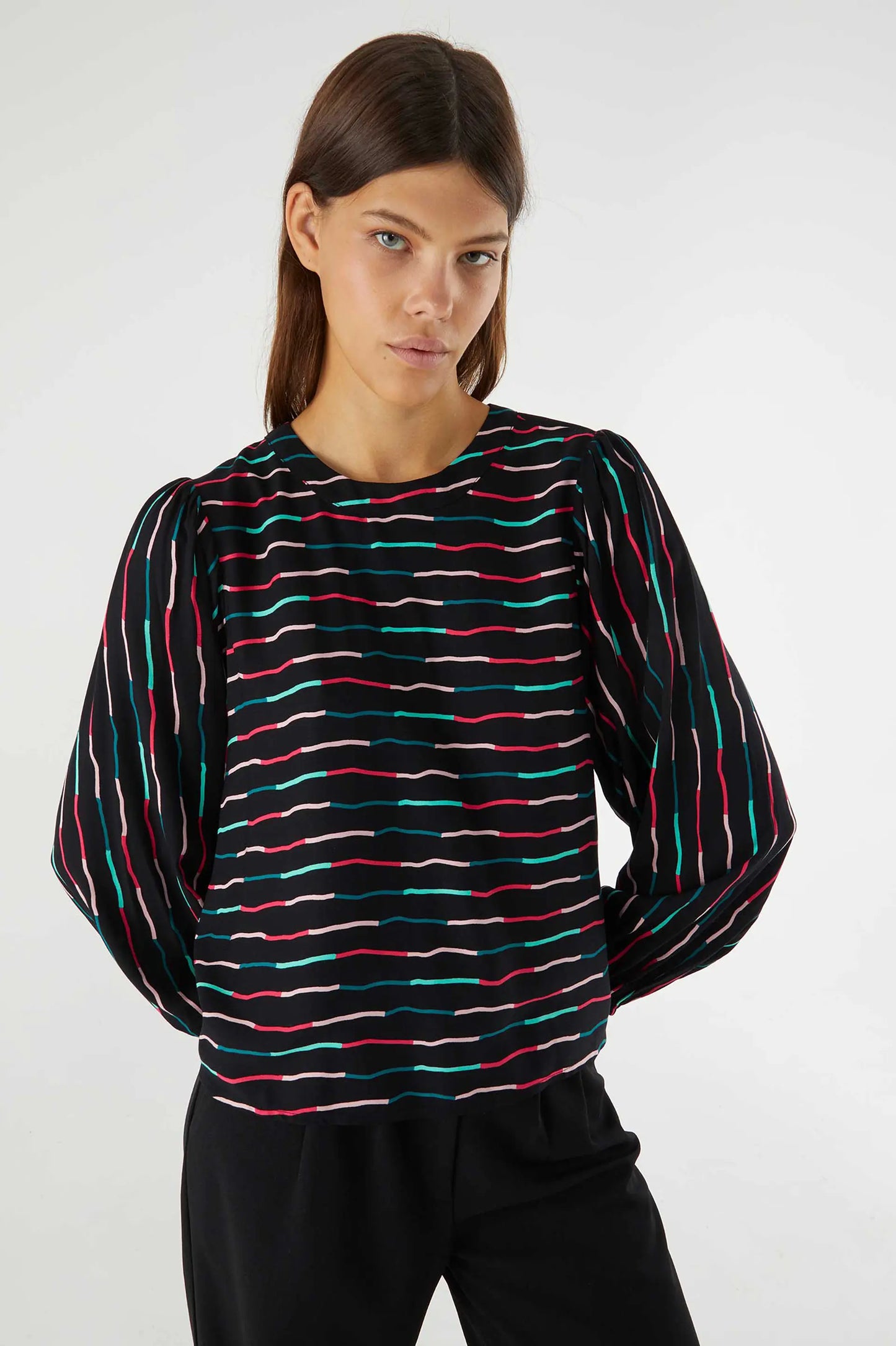 Top with long puffed sleeves and black striped print