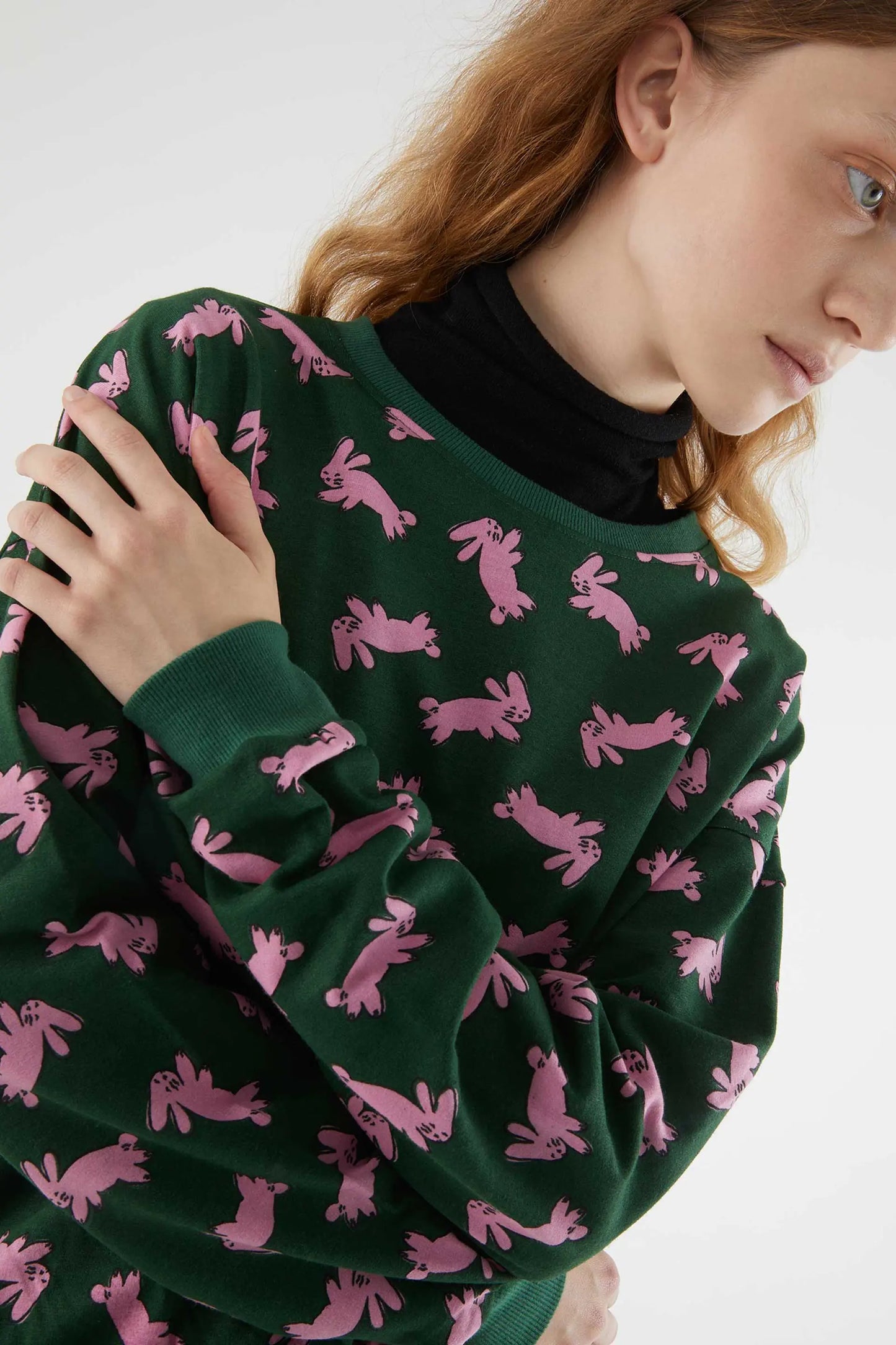 Cotton sweatshirt with rabbit print