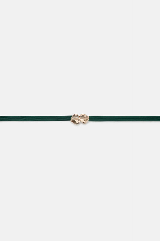 Thin belt with green leaf buckle