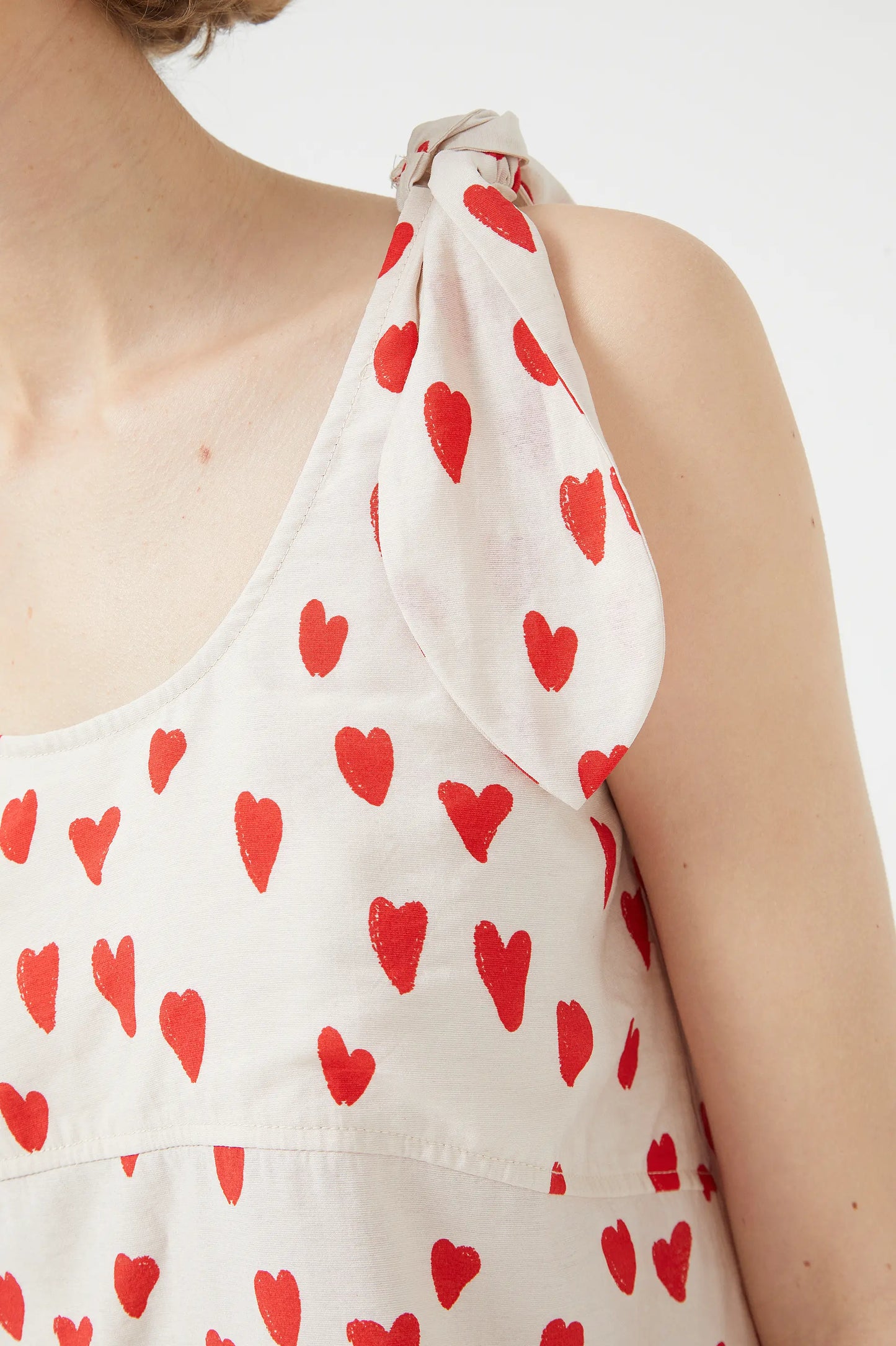 Heart bow strapless top