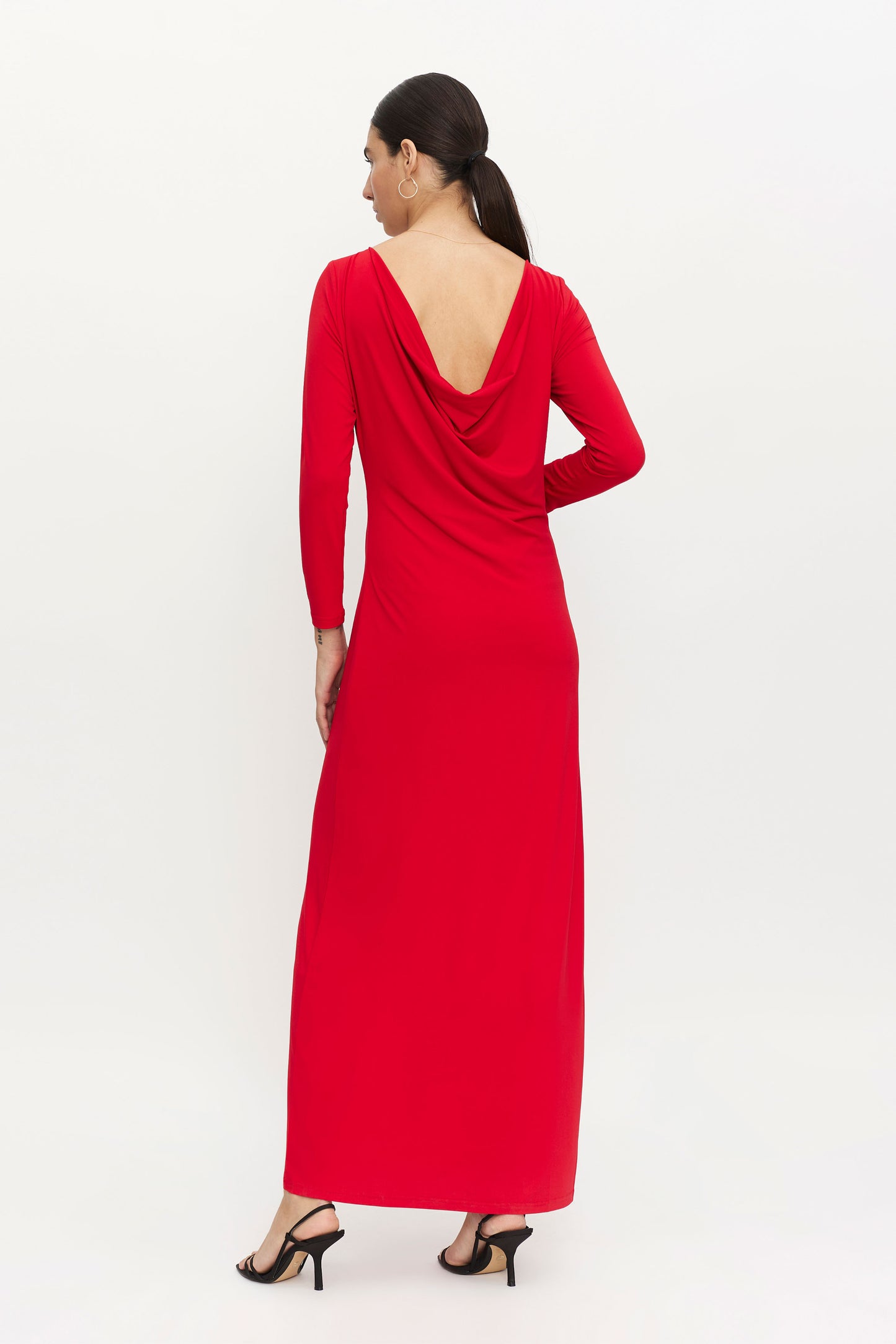 Long red dress with back neckline