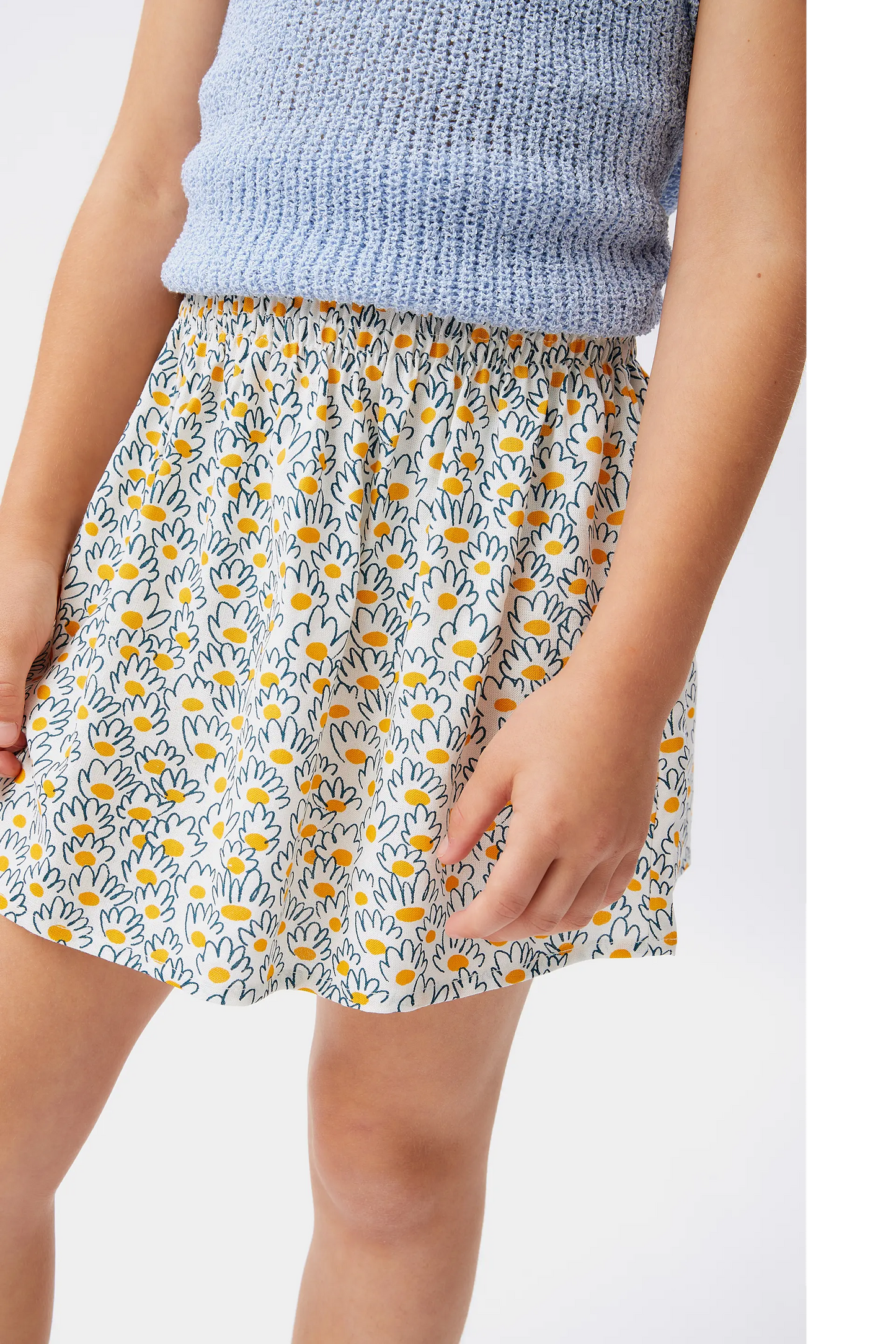 Flower jacquard girl's short skirt