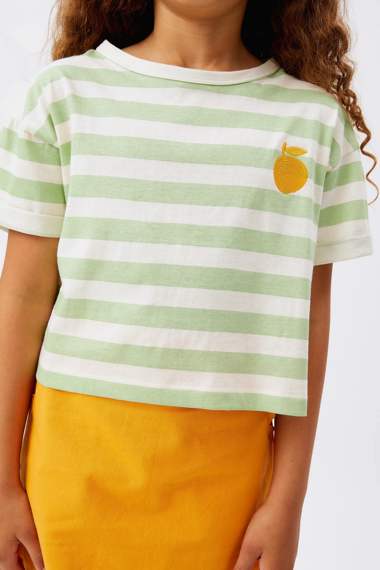 Camiseta unisex de rayas verdes