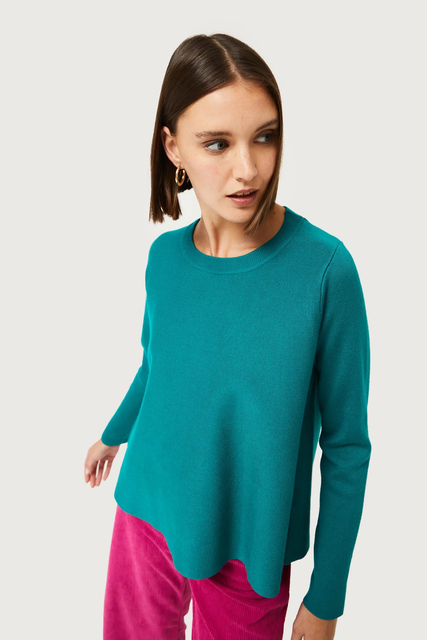 Maglione svasato blu in maglia