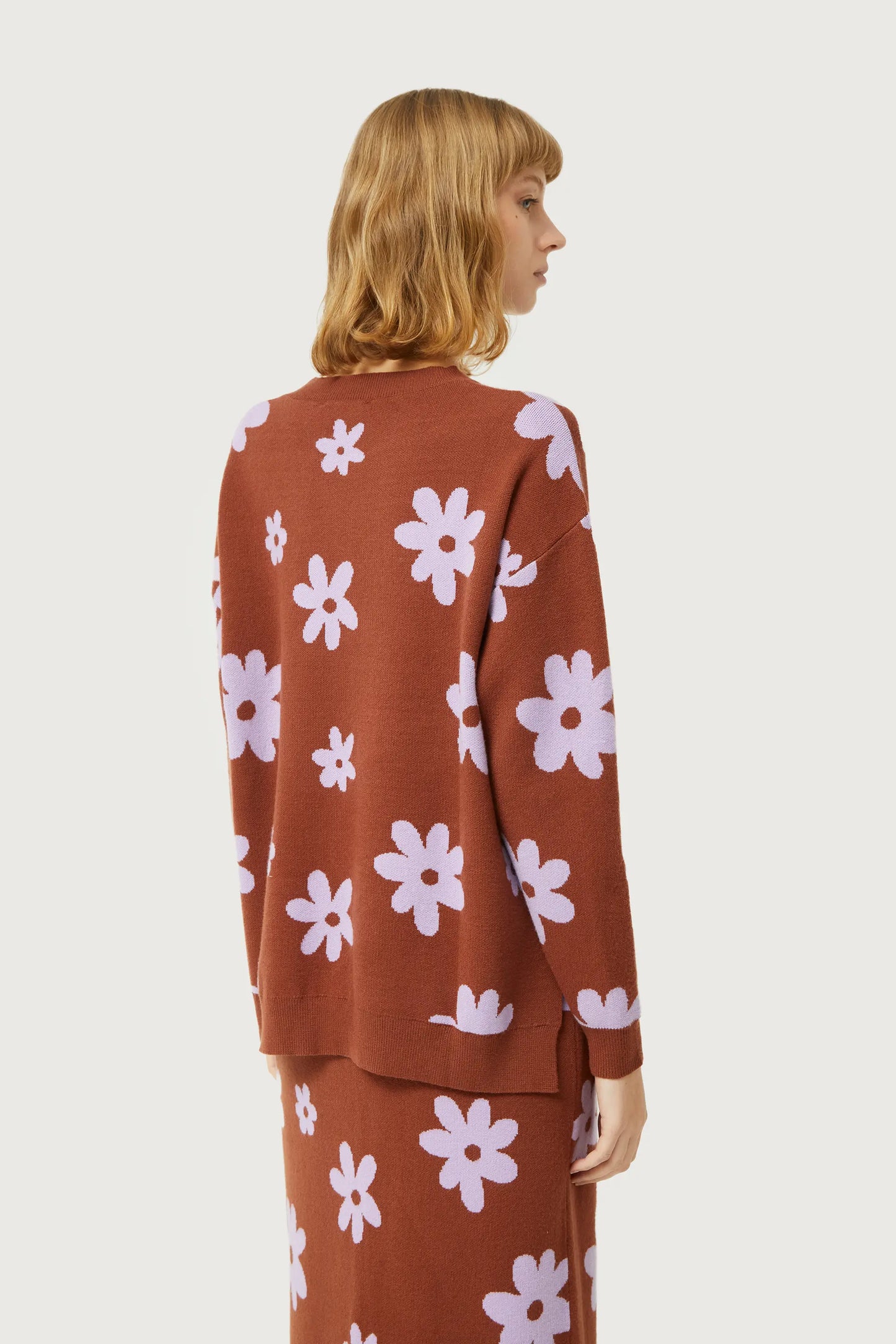 Brown floral print jacquard knit sweater