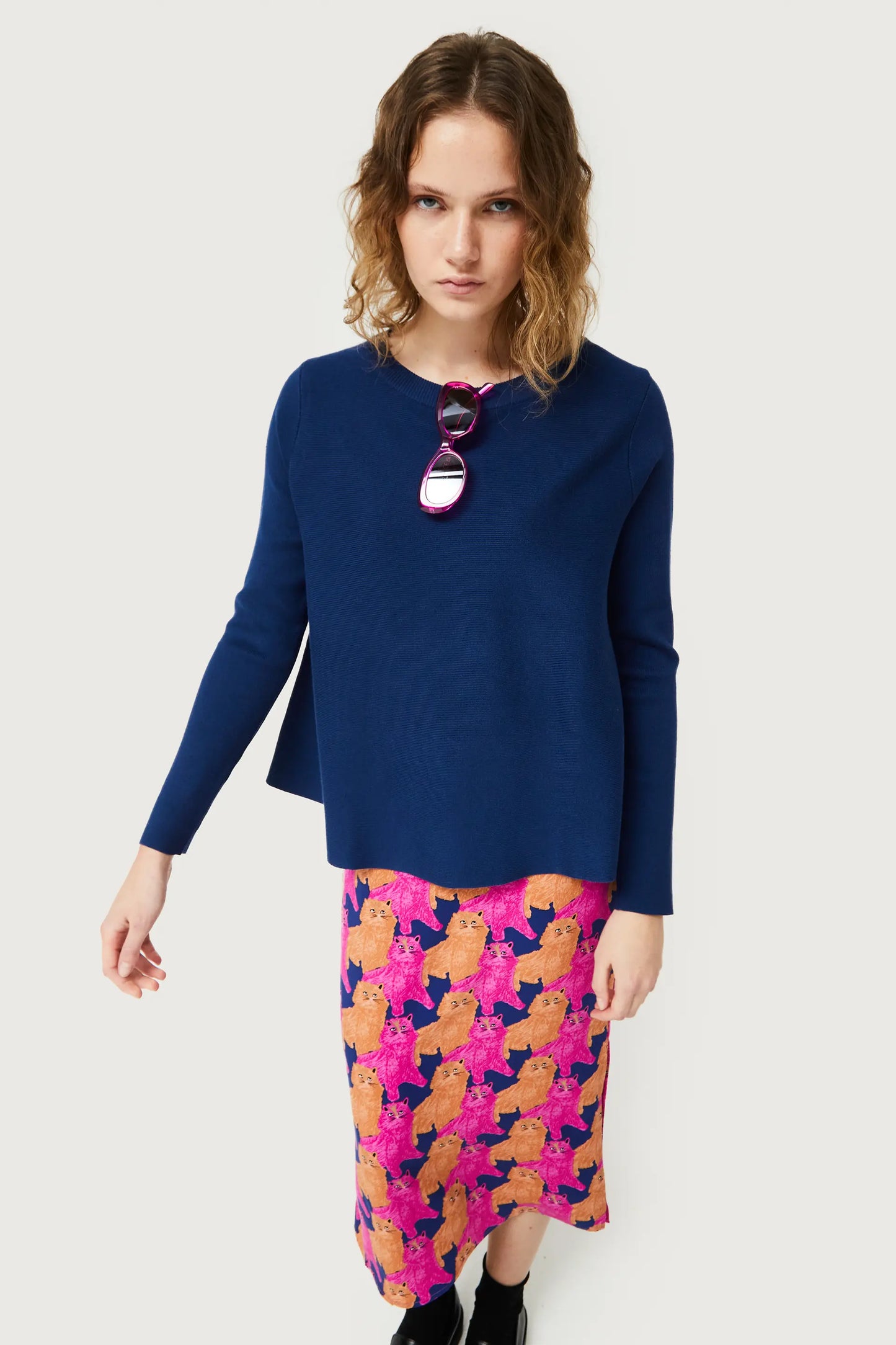 Maglione svasato in maglia blu navy