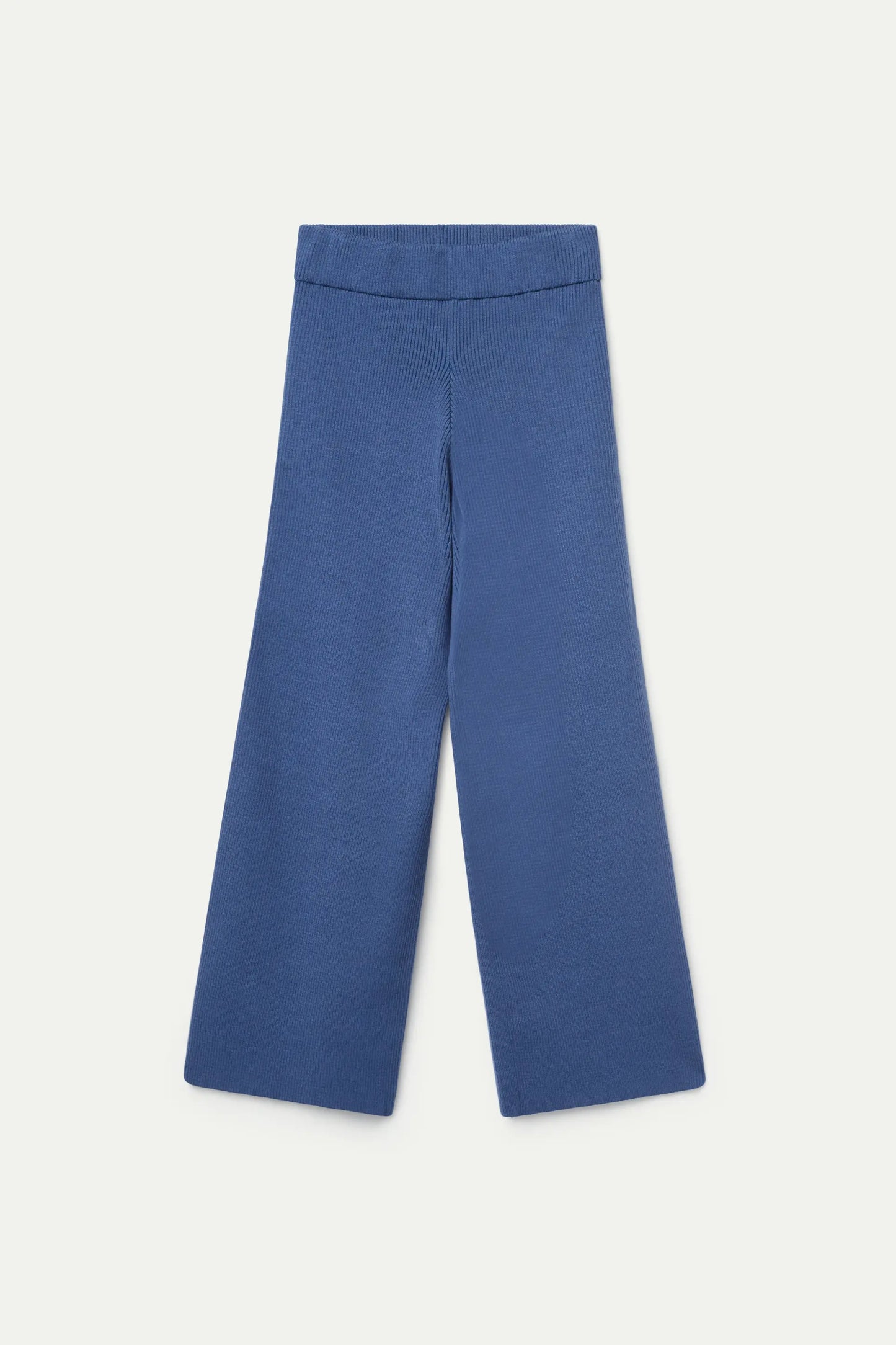 Straight blue knit pants