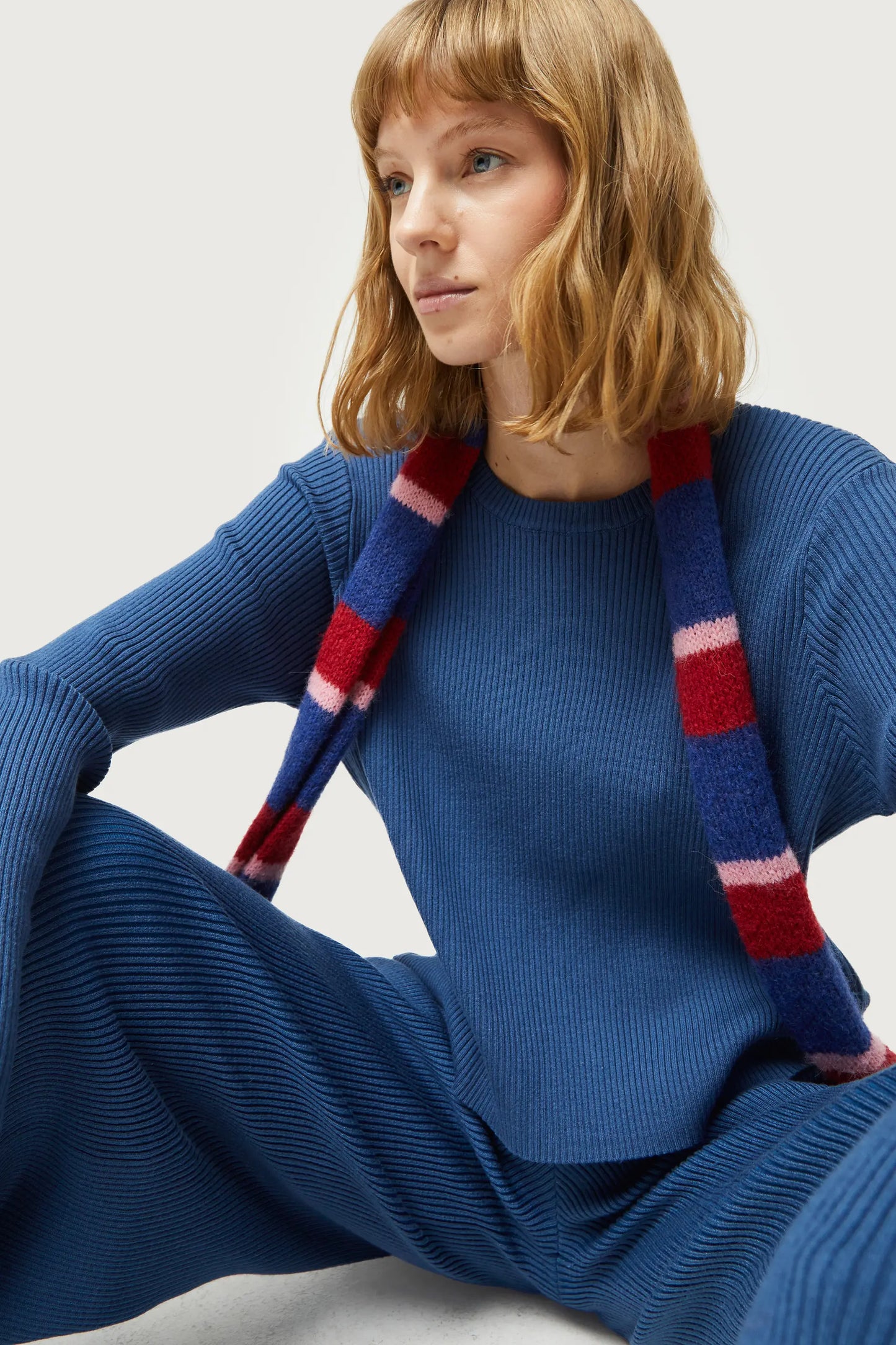 Blue ribbed knit sweater