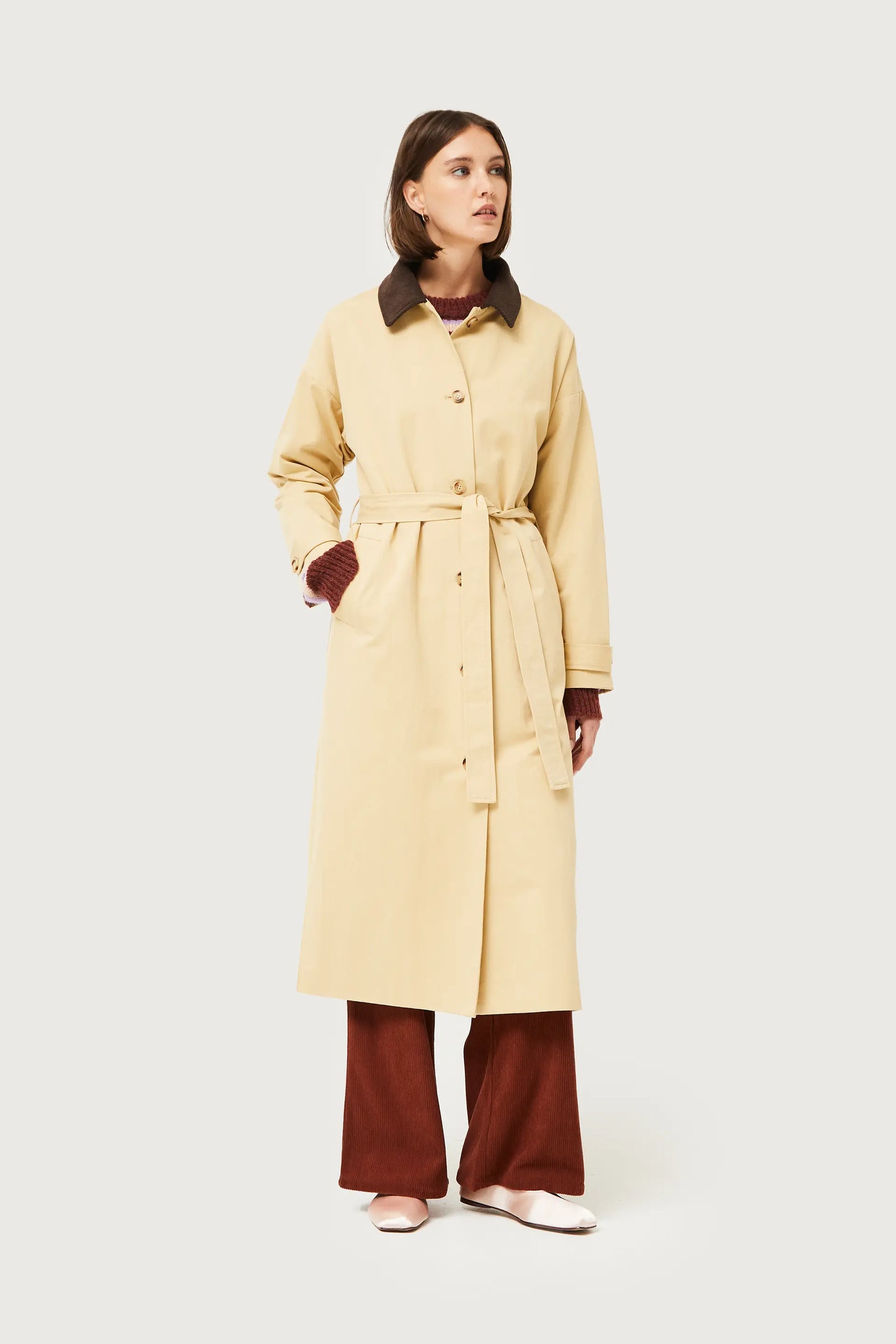 Beige corduroy collar trench coat