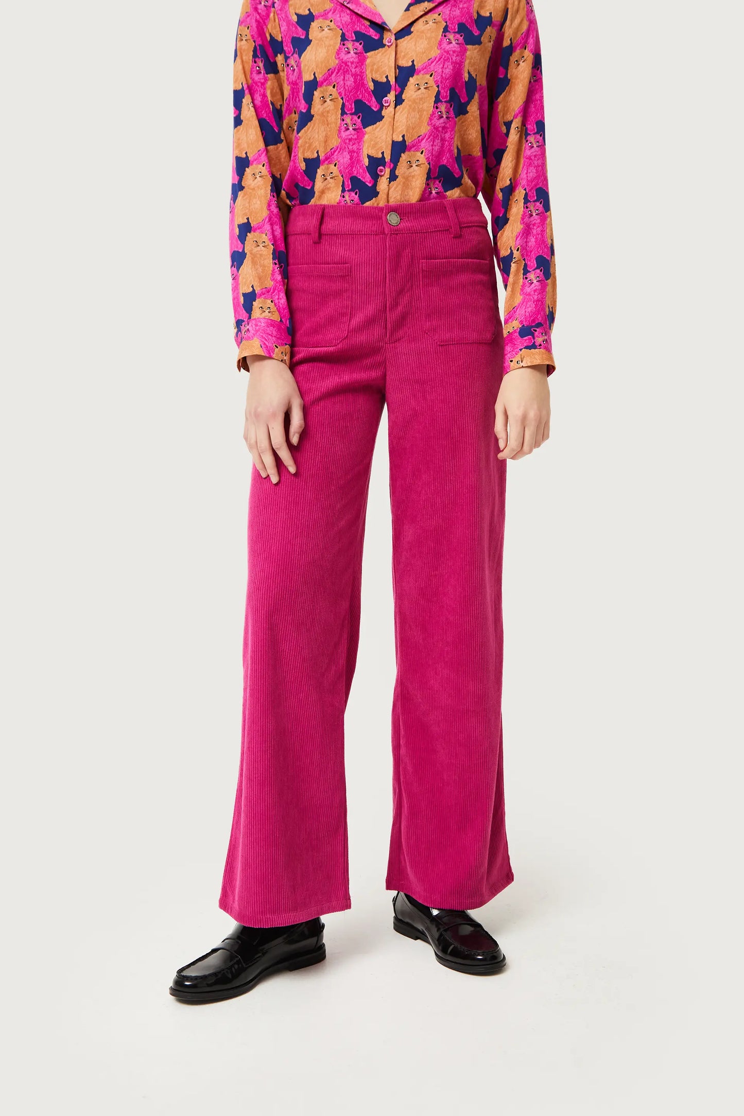 Pantaloni di velluto a coste fucsia