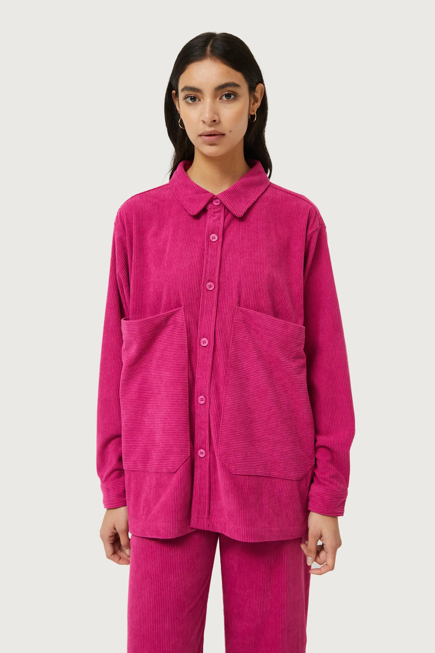 Giacca-camicia in velluto a coste fucsia