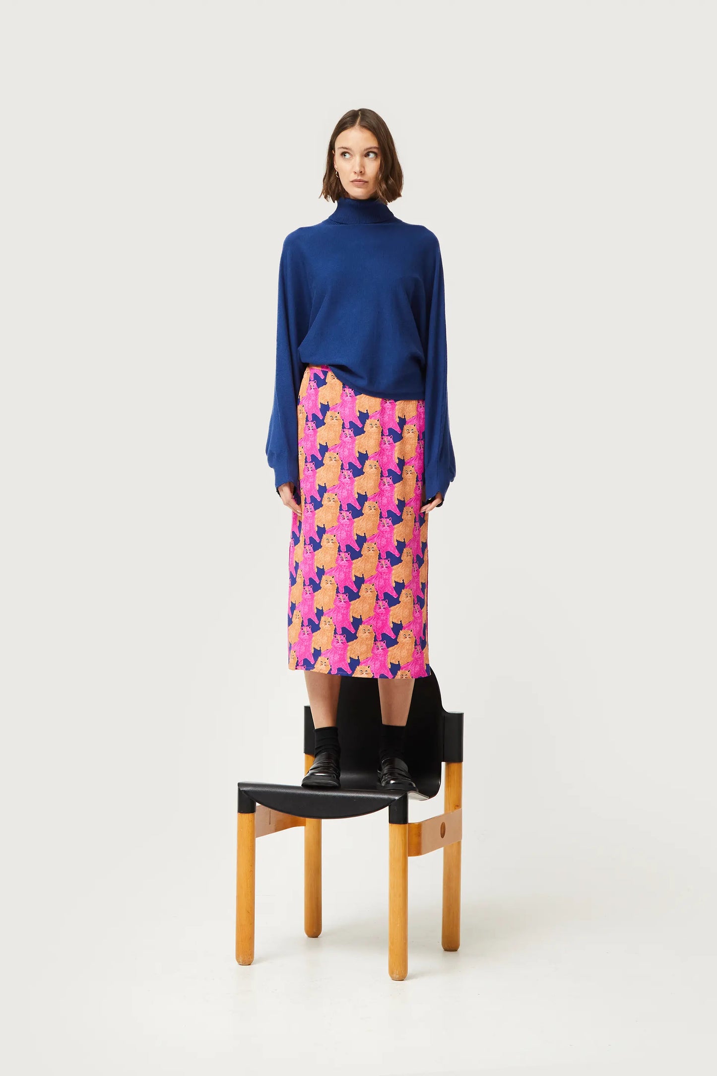 Midi skirt with cat print