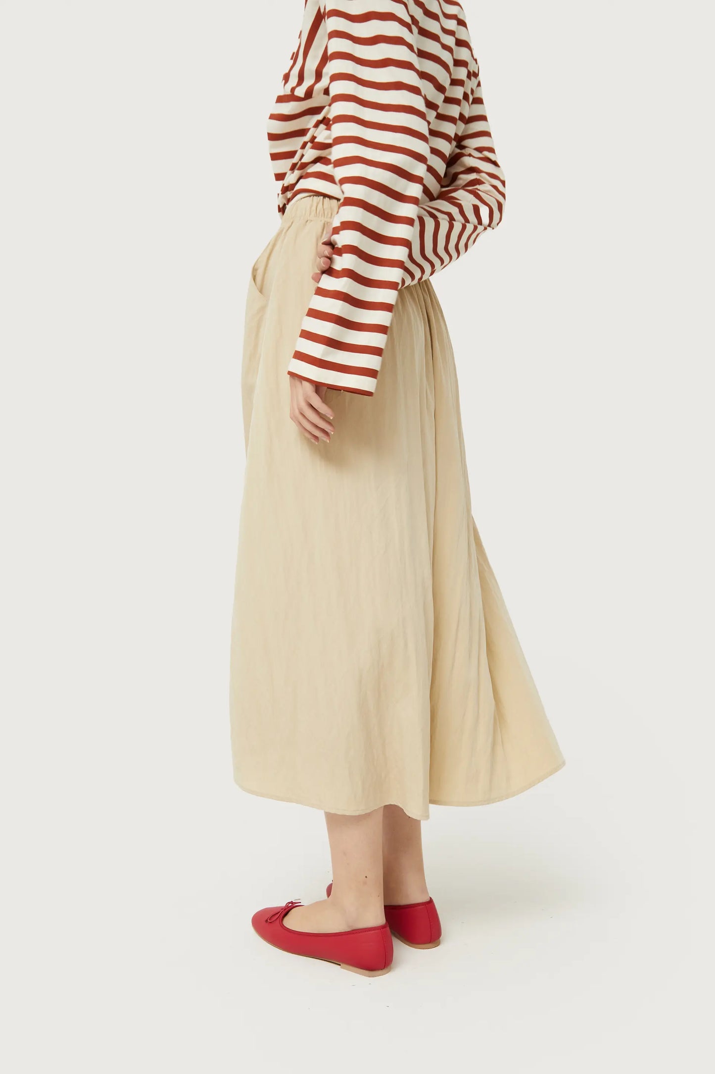 Midi skirt in beige technical fabric