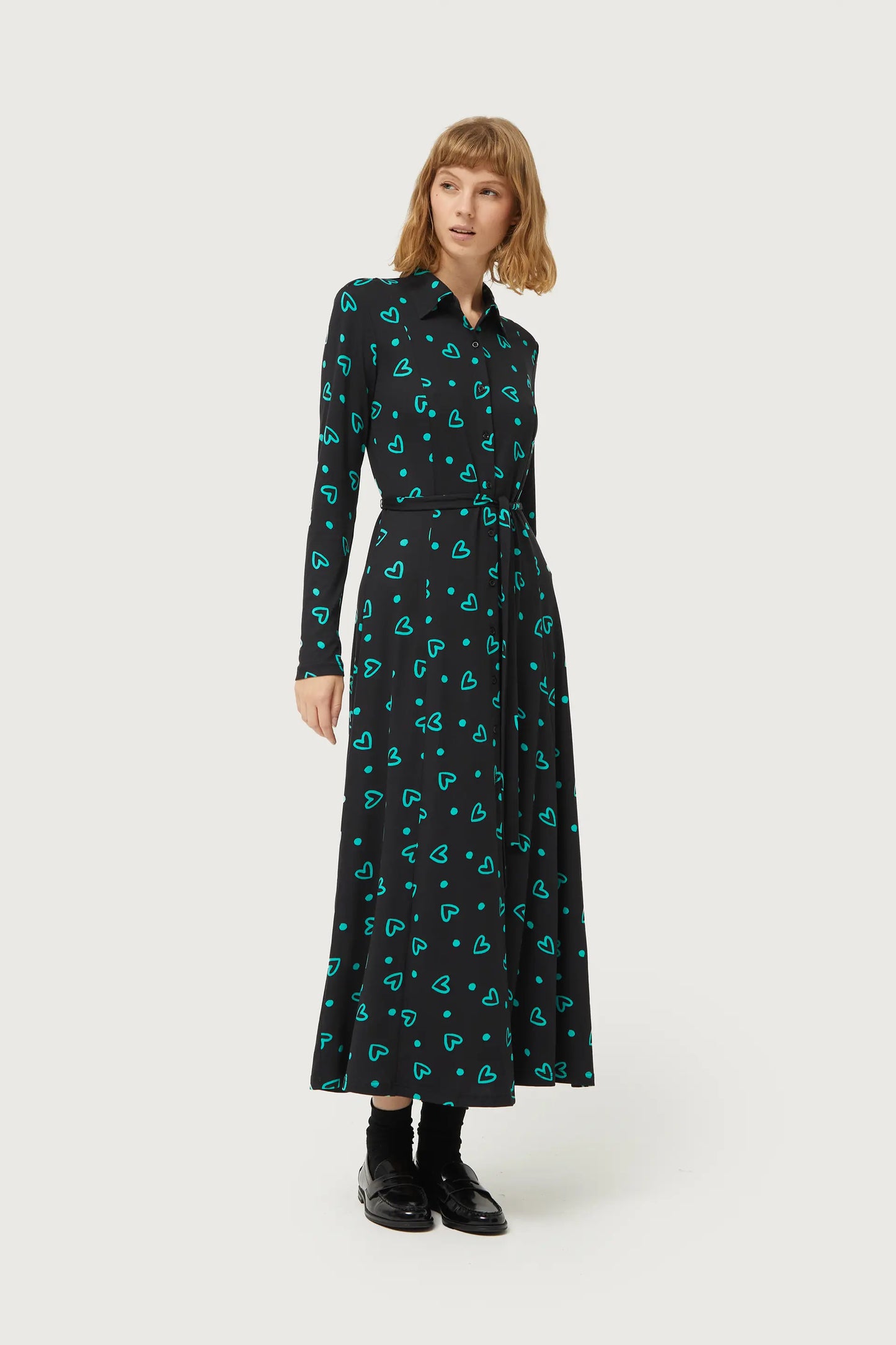 Long shirt dress with green heart print