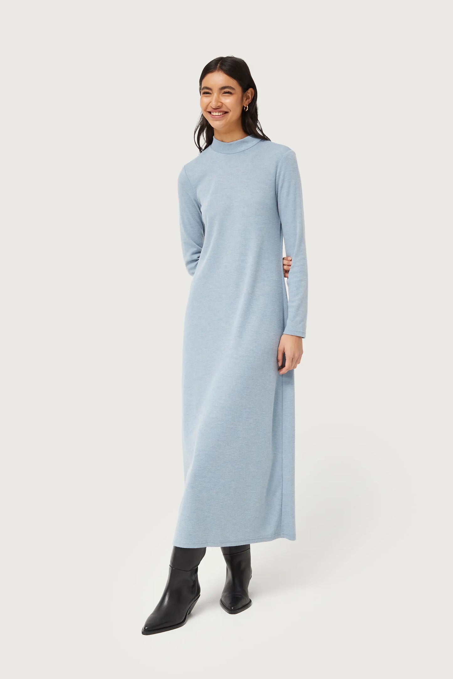 Long blue knit dress